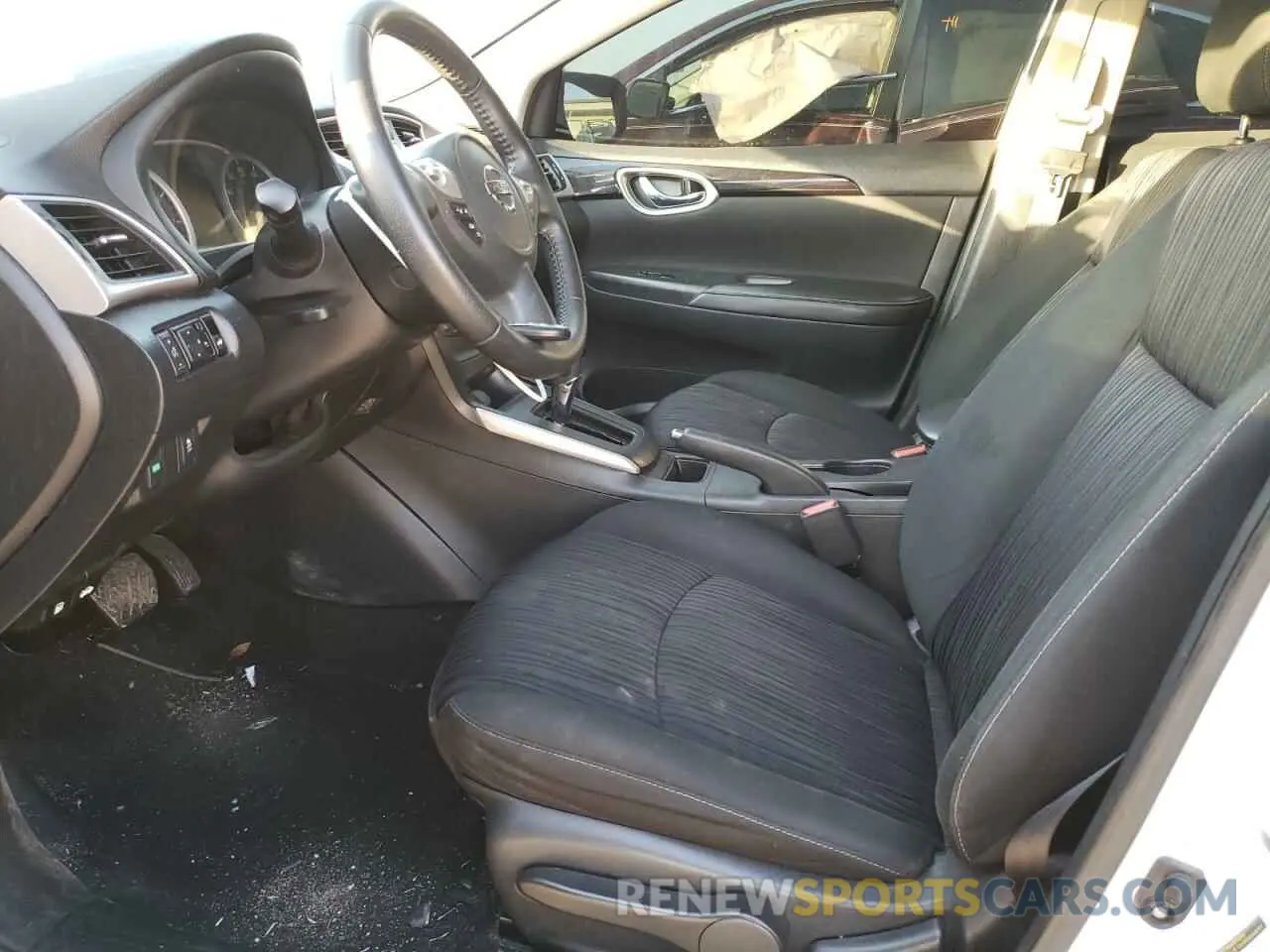 7 Photograph of a damaged car 3N1AB7AP5KY414387 NISSAN SENTRA 2019