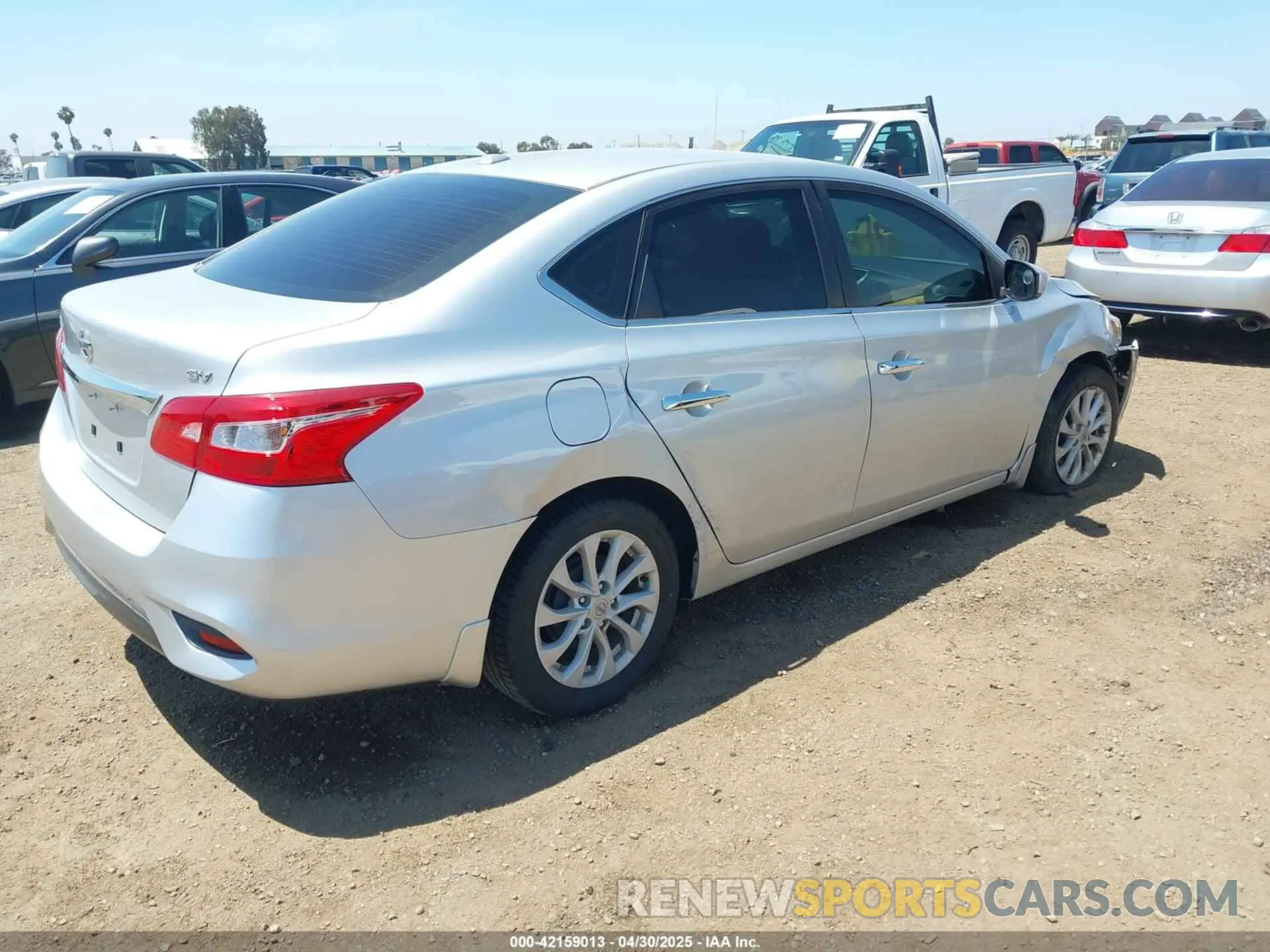 4 Photograph of a damaged car 3N1AB7AP5KY424580 NISSAN SENTRA 2019