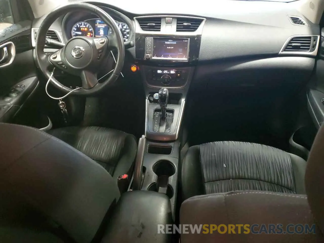 8 Photograph of a damaged car 3N1AB7AP5KY425096 NISSAN SENTRA 2019