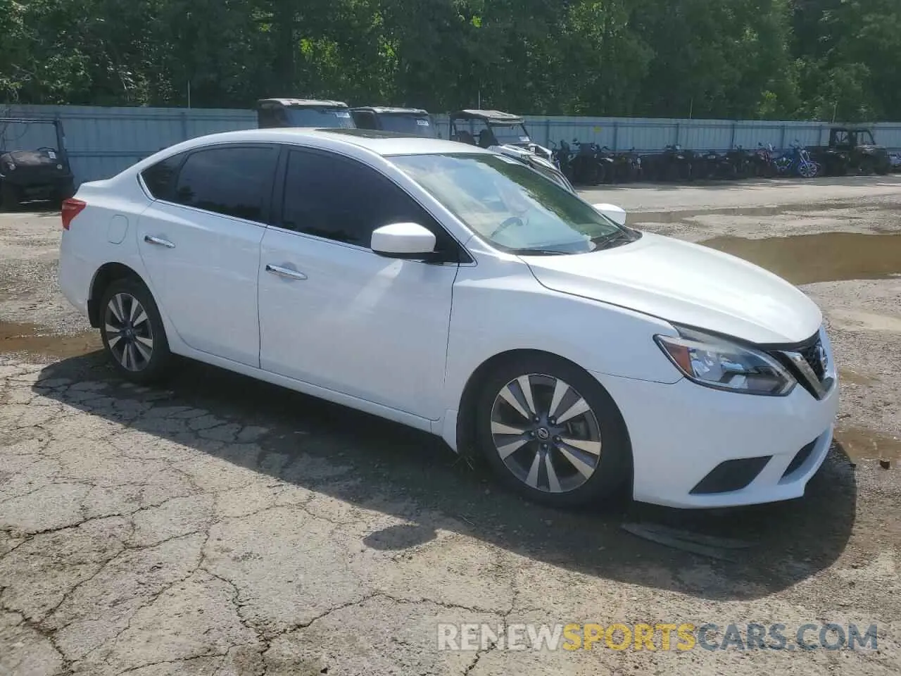 4 Photograph of a damaged car 3N1AB7AP5KY441136 NISSAN SENTRA 2019