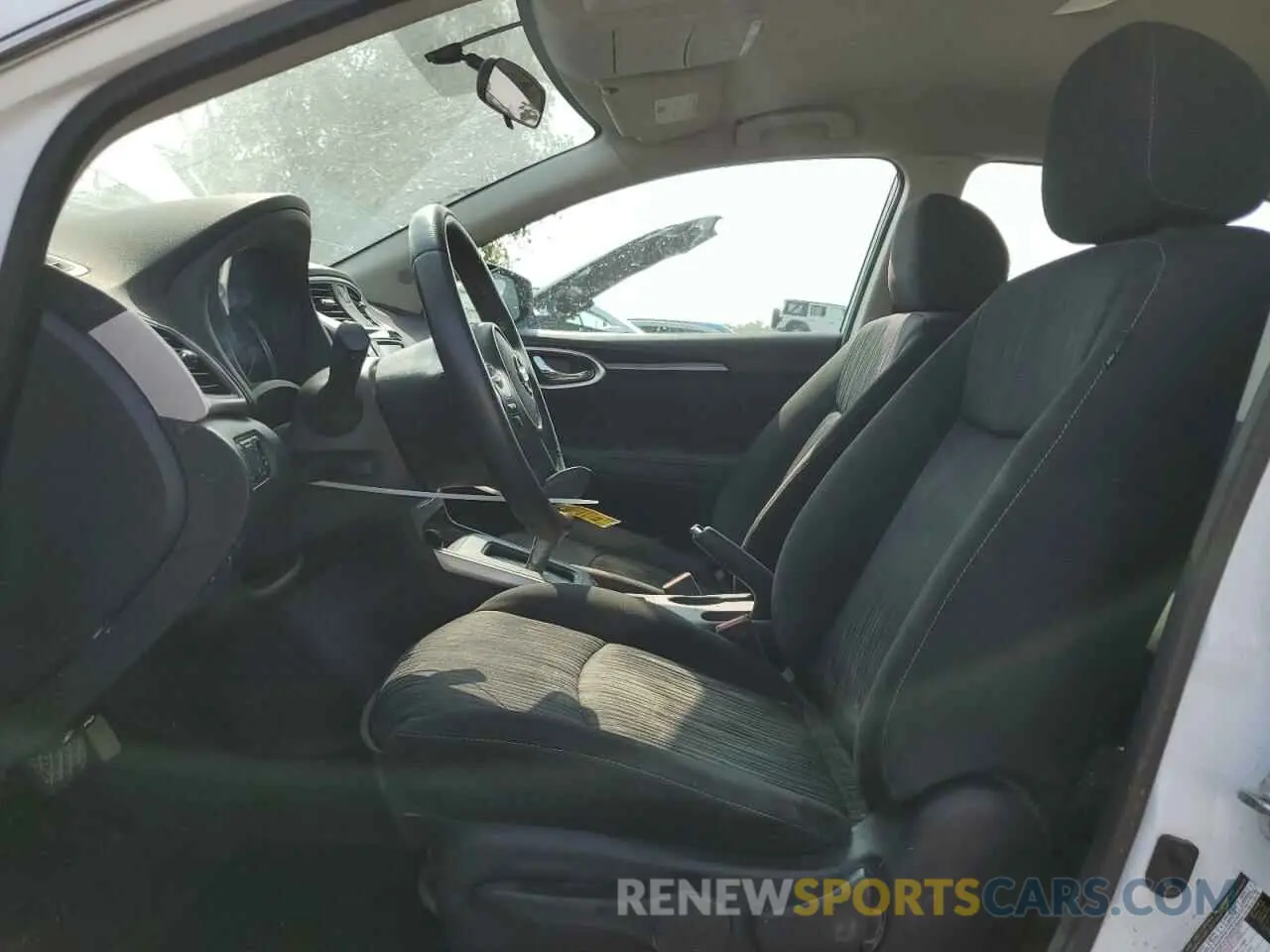 7 Photograph of a damaged car 3N1AB7AP5KY442092 NISSAN SENTRA 2019