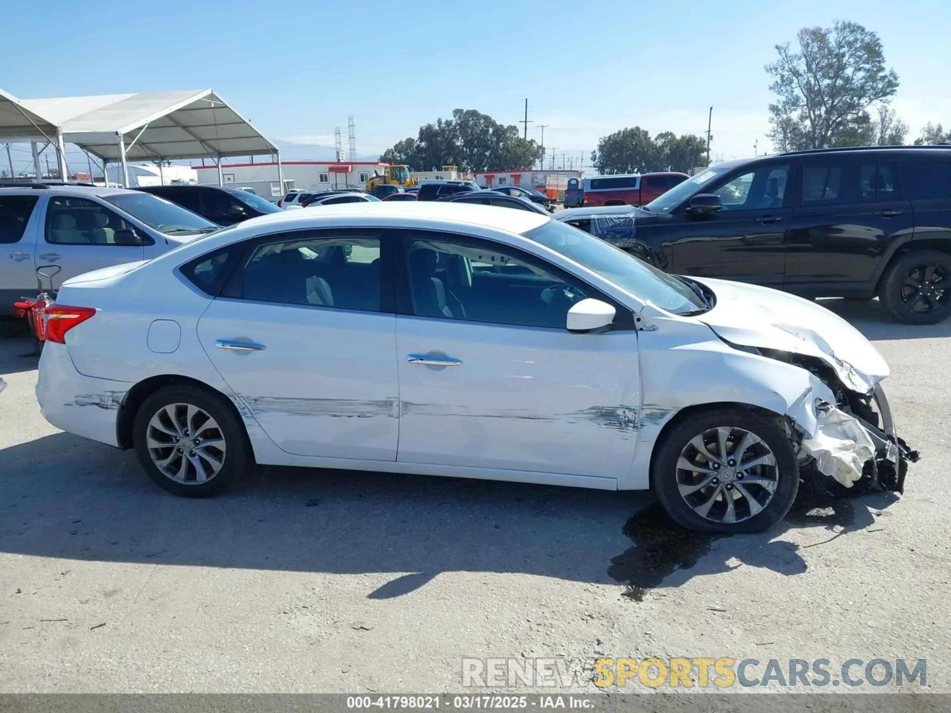 14 Photograph of a damaged car 3N1AB7AP5KY449382 NISSAN SENTRA 2019
