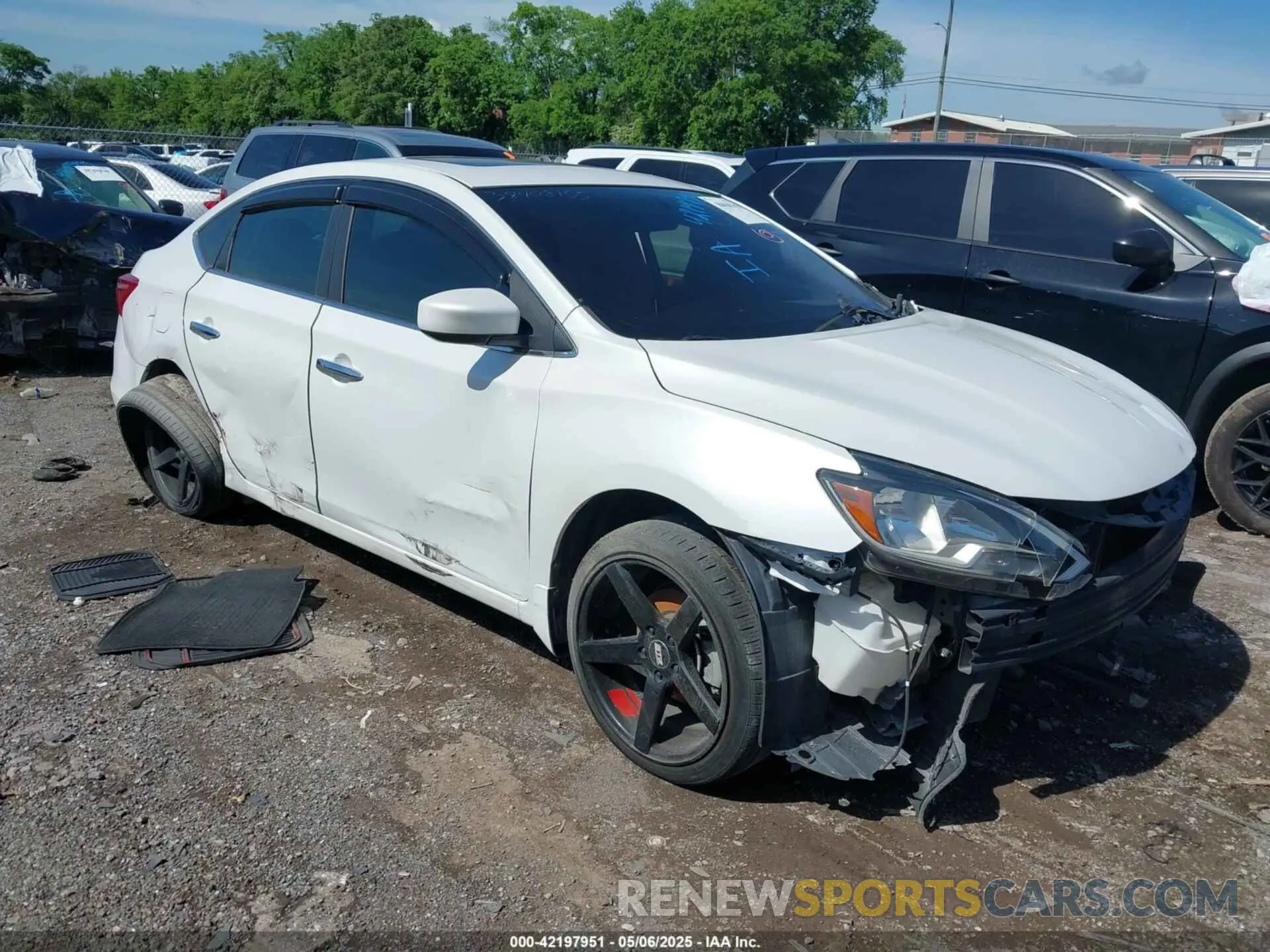 1 Photograph of a damaged car 3N1AB7AP5KY455635 NISSAN SENTRA 2019