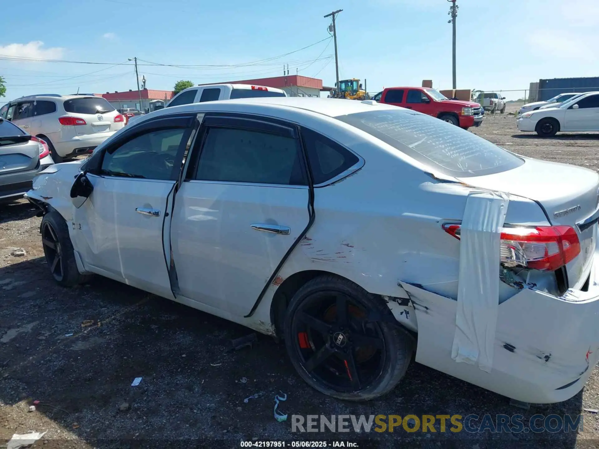 15 Photograph of a damaged car 3N1AB7AP5KY455635 NISSAN SENTRA 2019