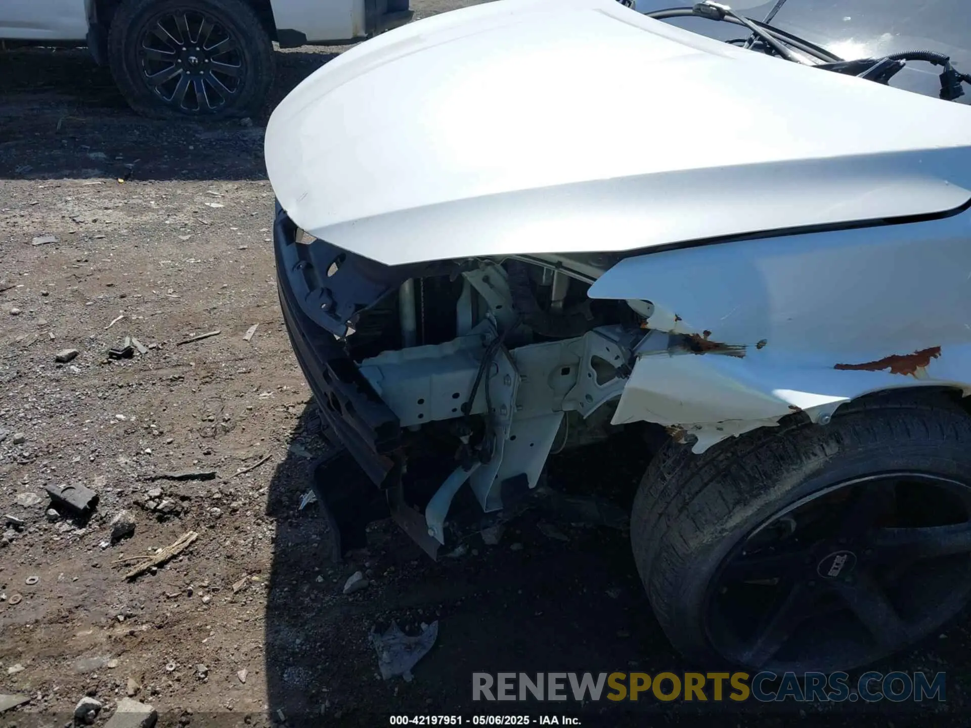 6 Photograph of a damaged car 3N1AB7AP5KY455635 NISSAN SENTRA 2019