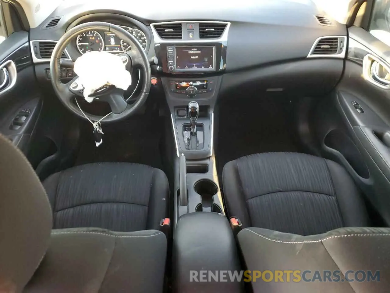 8 Photograph of a damaged car 3N1AB7AP6KL607368 NISSAN SENTRA 2019