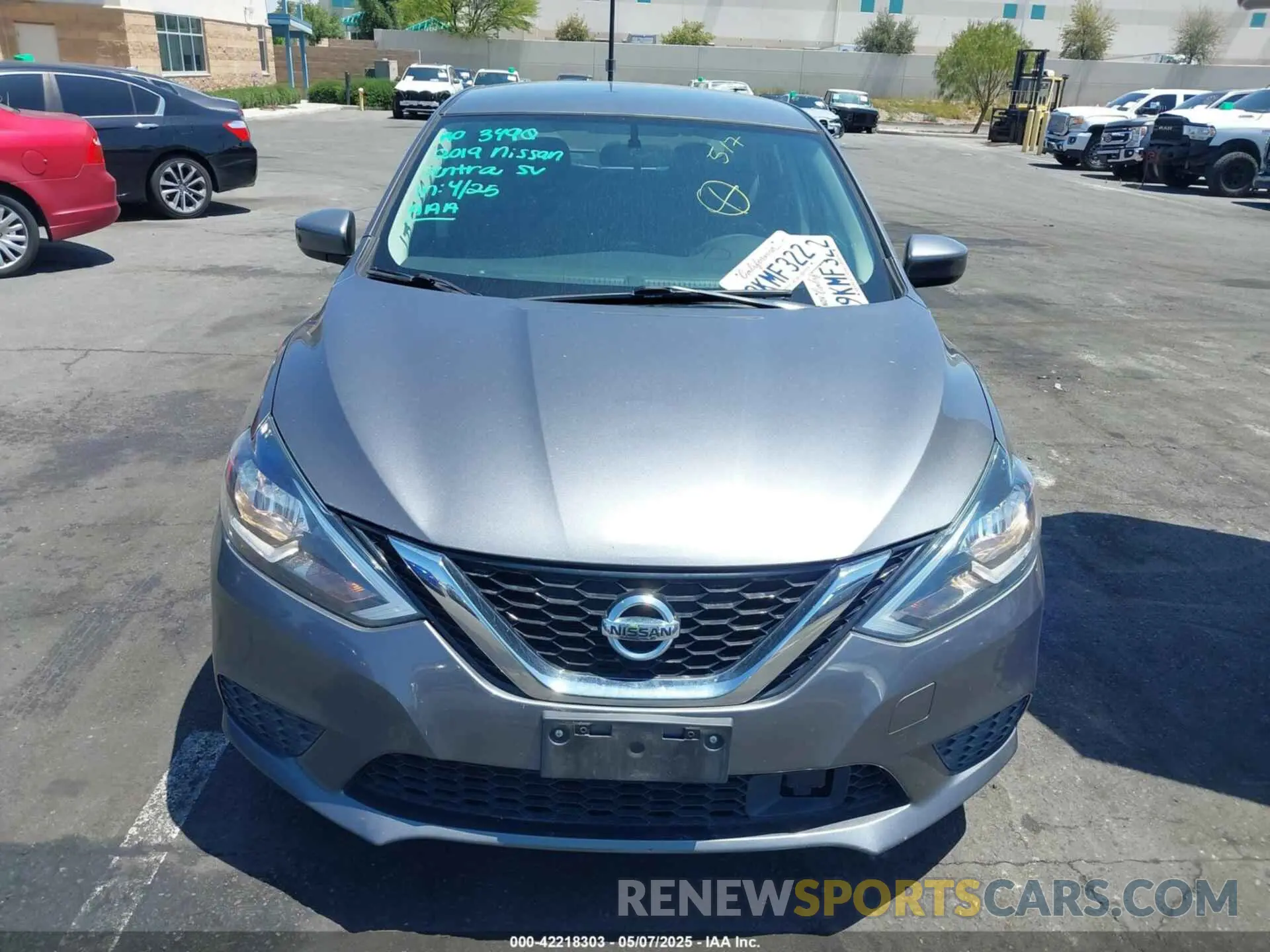 13 Photograph of a damaged car 3N1AB7AP6KL612618 NISSAN SENTRA 2019