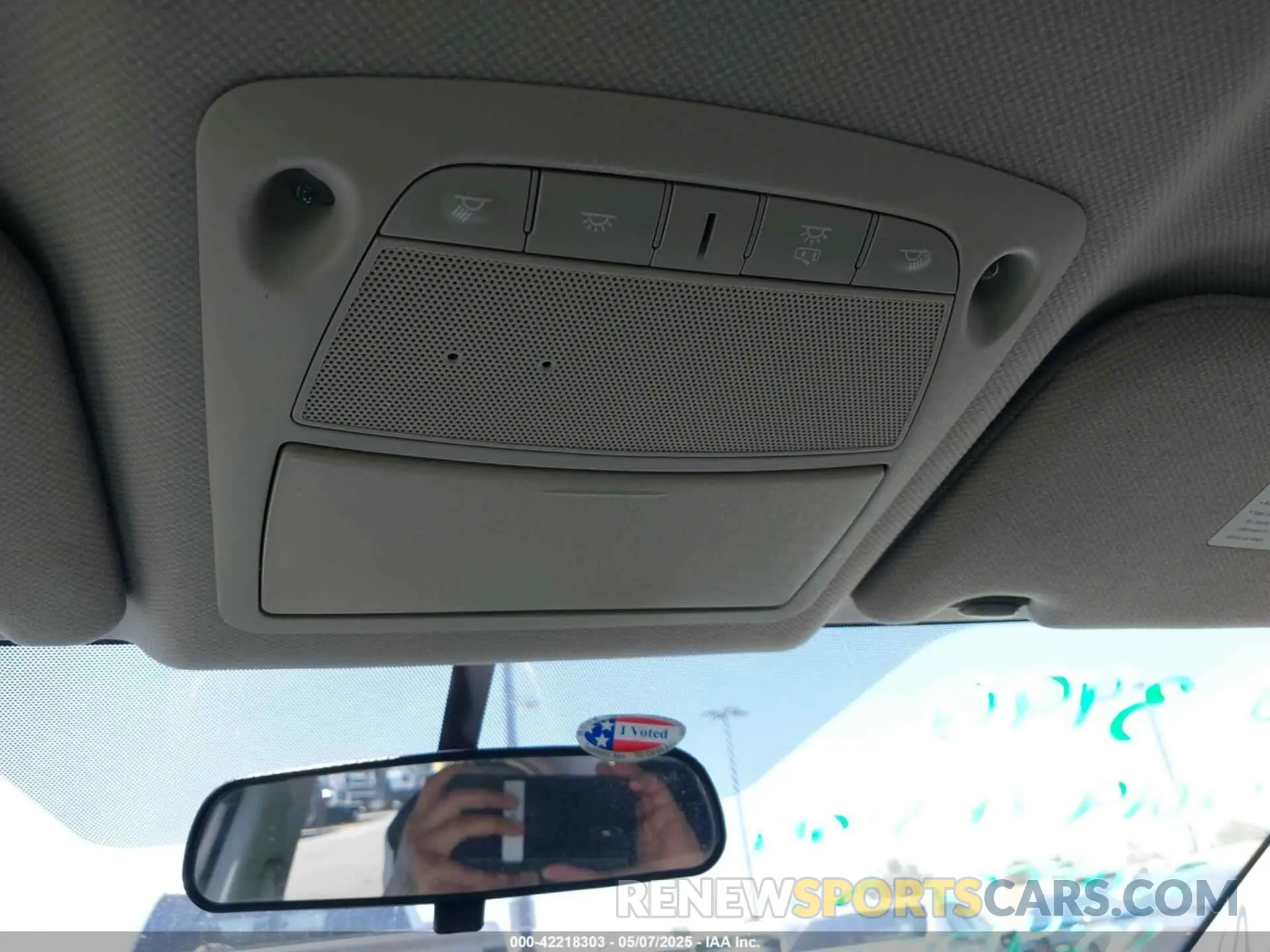 19 Photograph of a damaged car 3N1AB7AP6KL612618 NISSAN SENTRA 2019