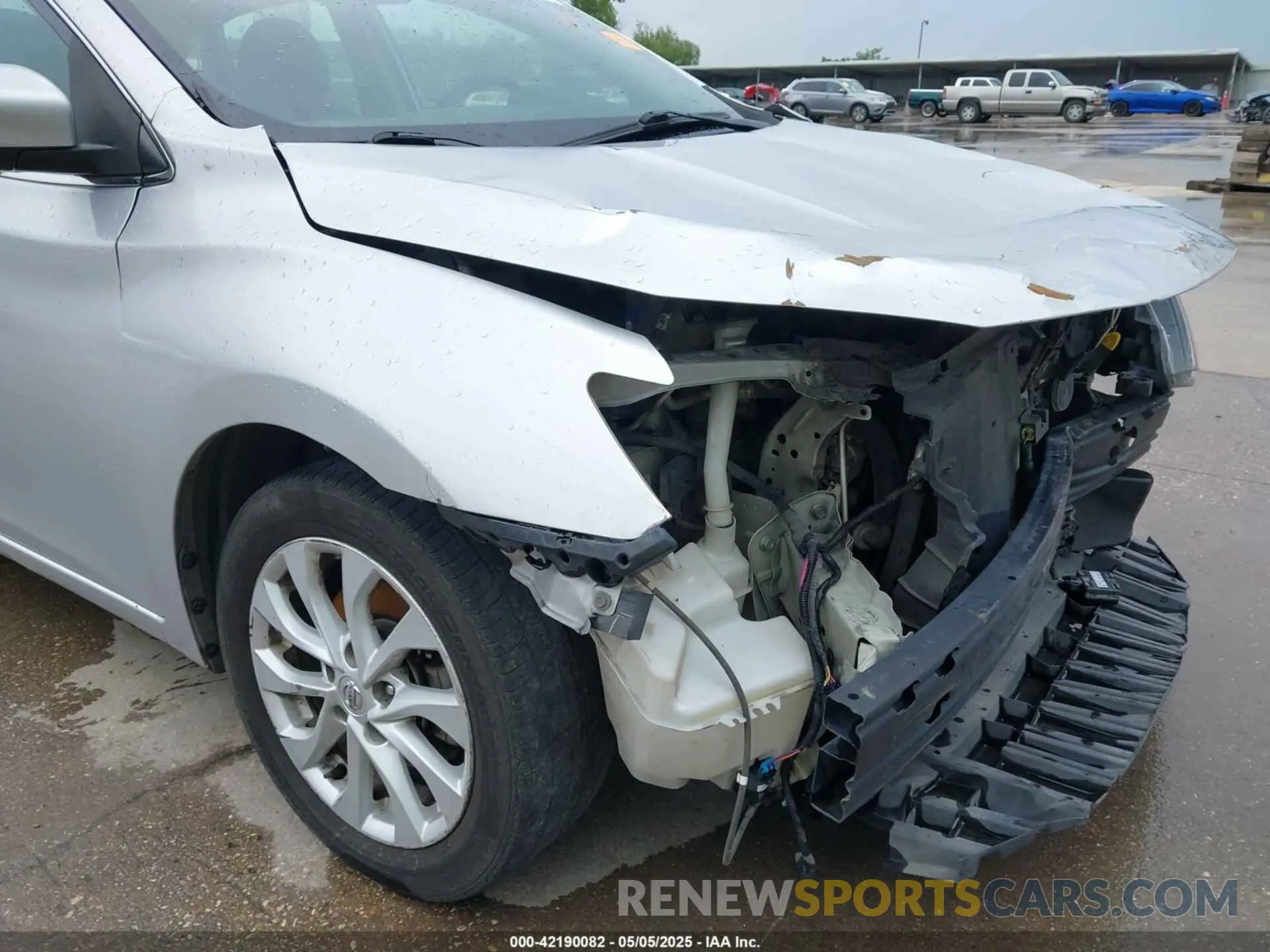 19 Photograph of a damaged car 3N1AB7AP6KL612702 NISSAN SENTRA 2019