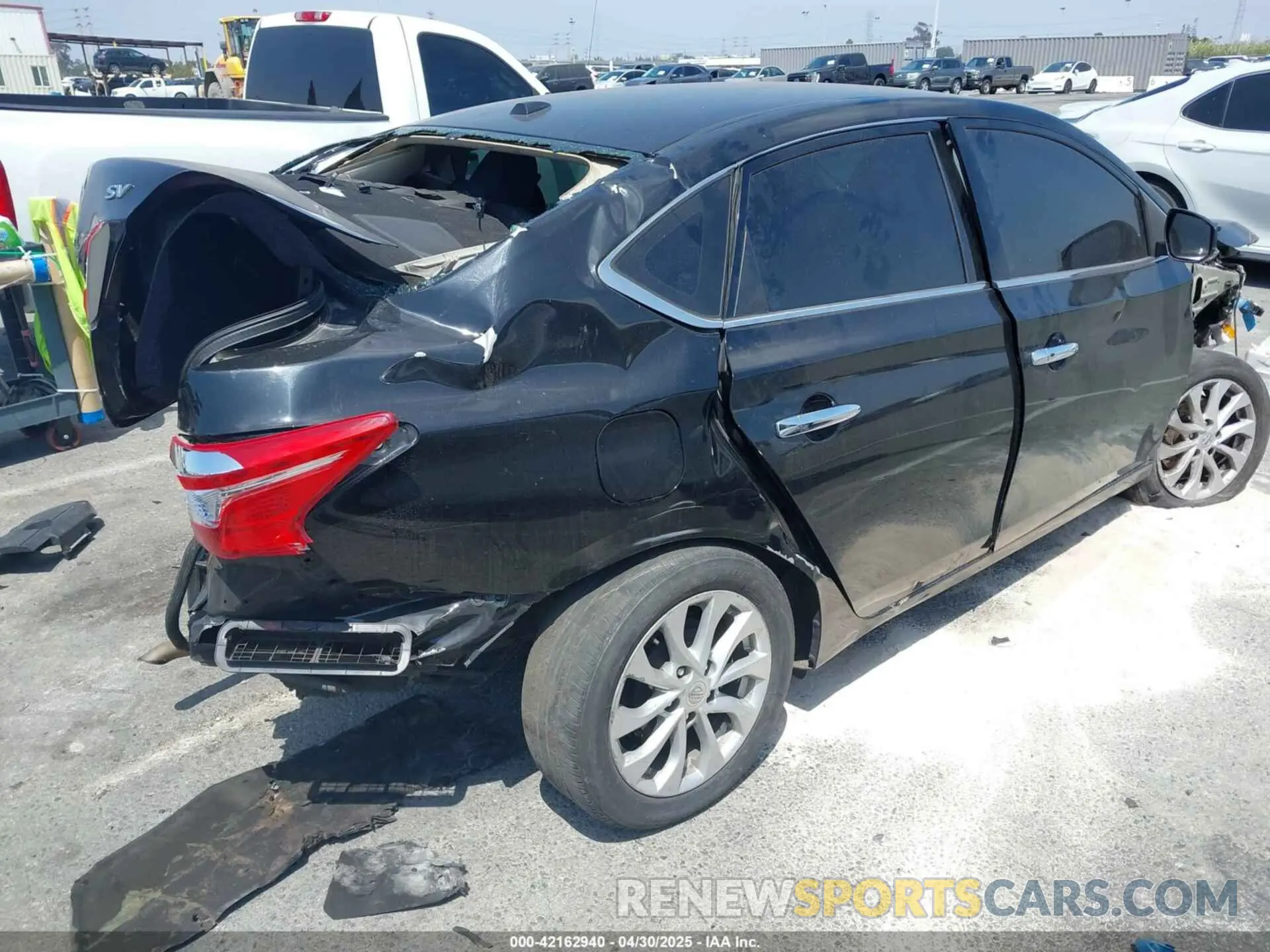 4 Photograph of a damaged car 3N1AB7AP6KL628561 NISSAN SENTRA 2019