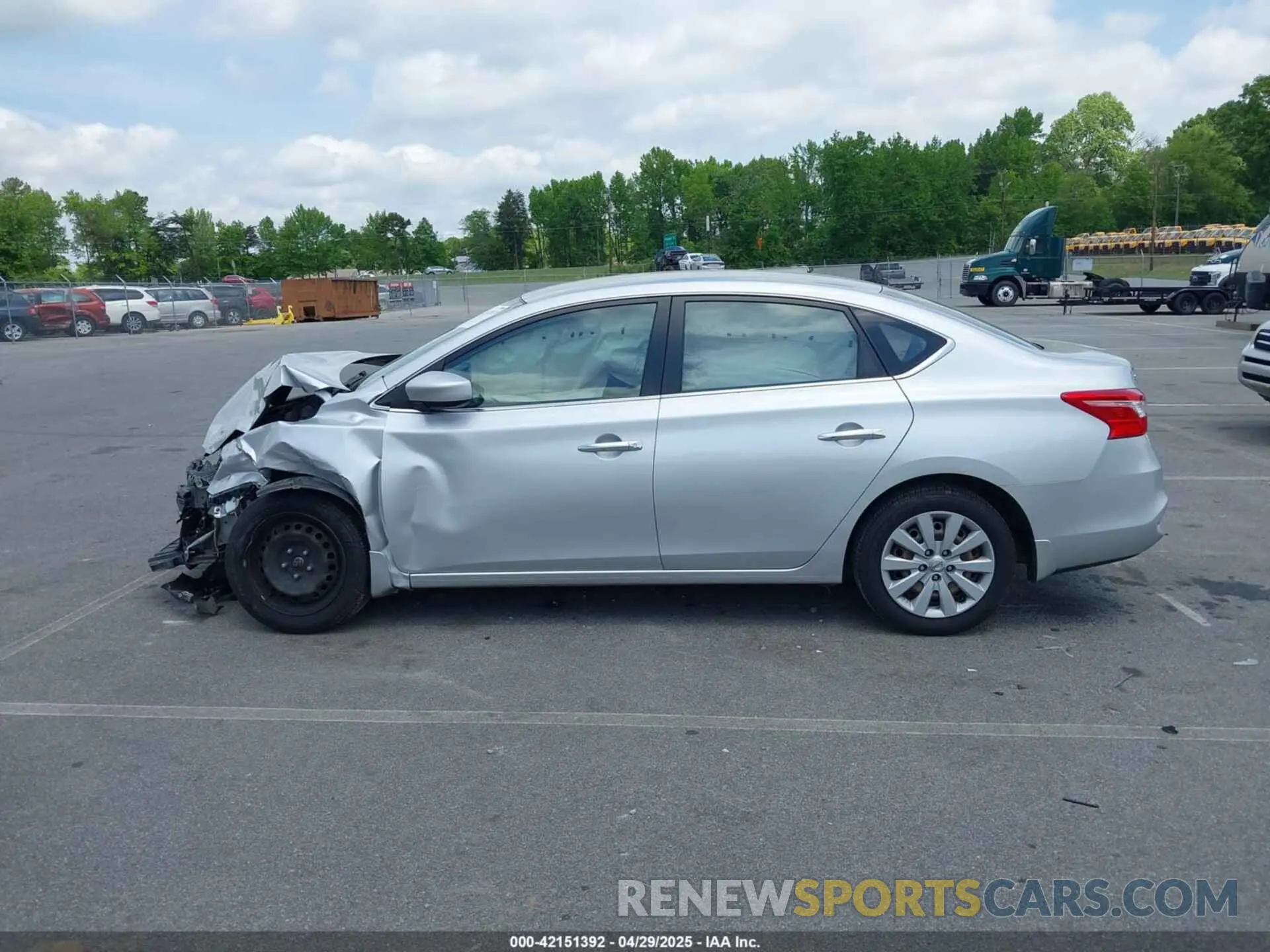 13 Photograph of a damaged car 3N1AB7AP6KY205658 NISSAN SENTRA 2019