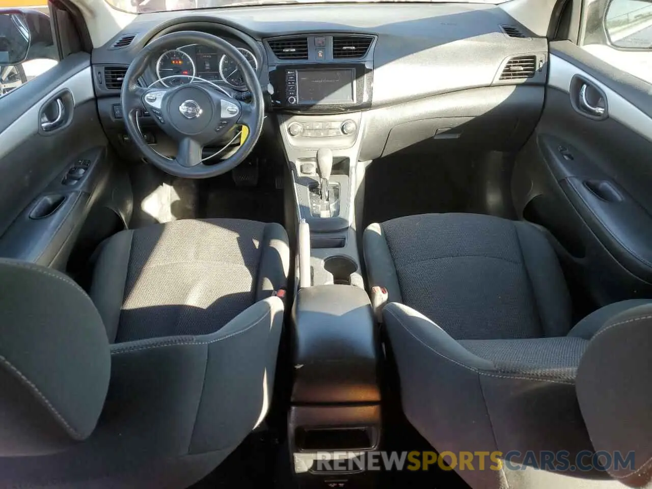 8 Photograph of a damaged car 3N1AB7AP6KY239390 NISSAN SENTRA 2019
