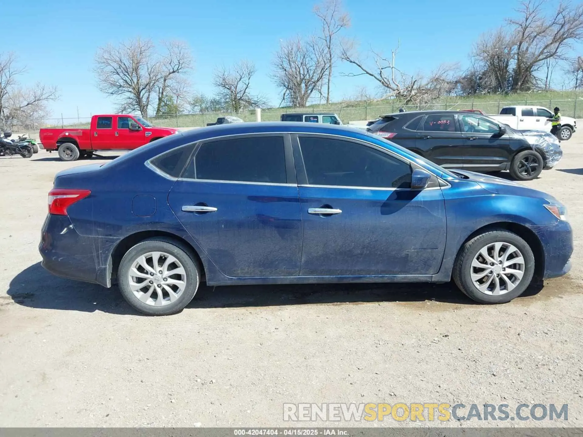 13 Photograph of a damaged car 3N1AB7AP6KY248123 NISSAN SENTRA 2019