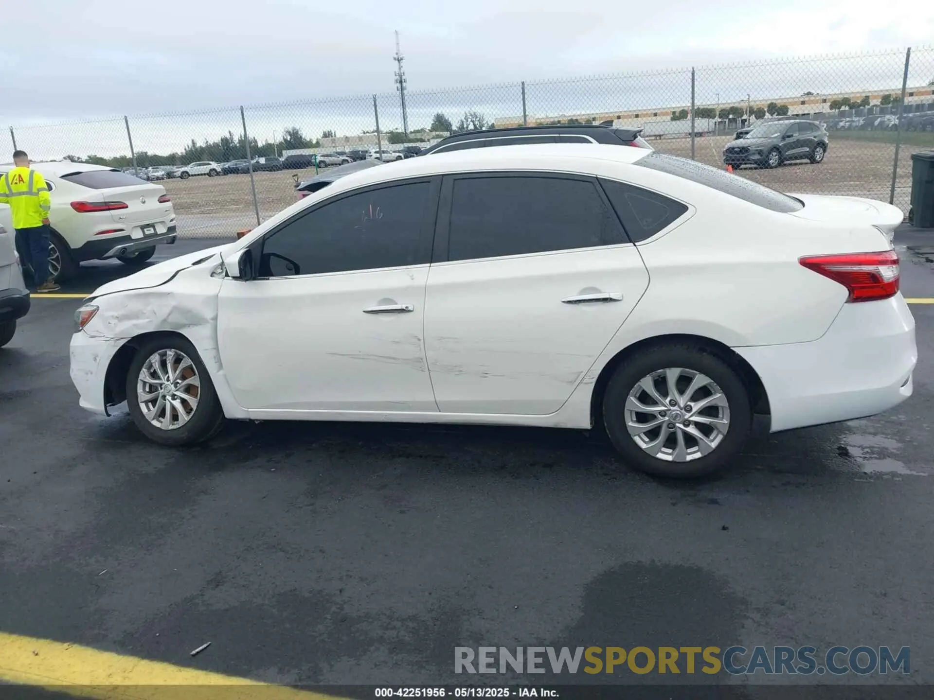 14 Photograph of a damaged car 3N1AB7AP6KY261454 NISSAN SENTRA 2019