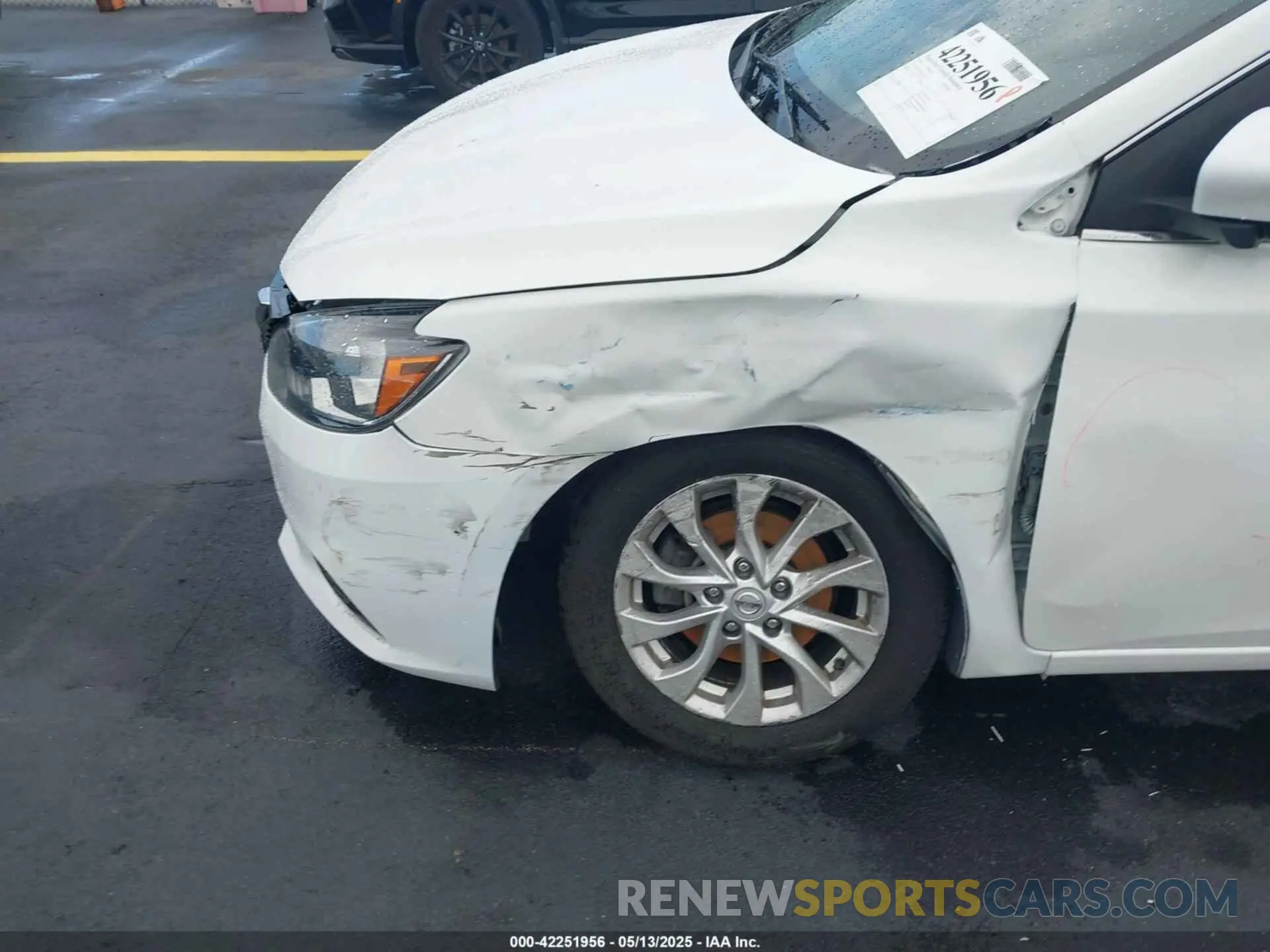 18 Photograph of a damaged car 3N1AB7AP6KY261454 NISSAN SENTRA 2019