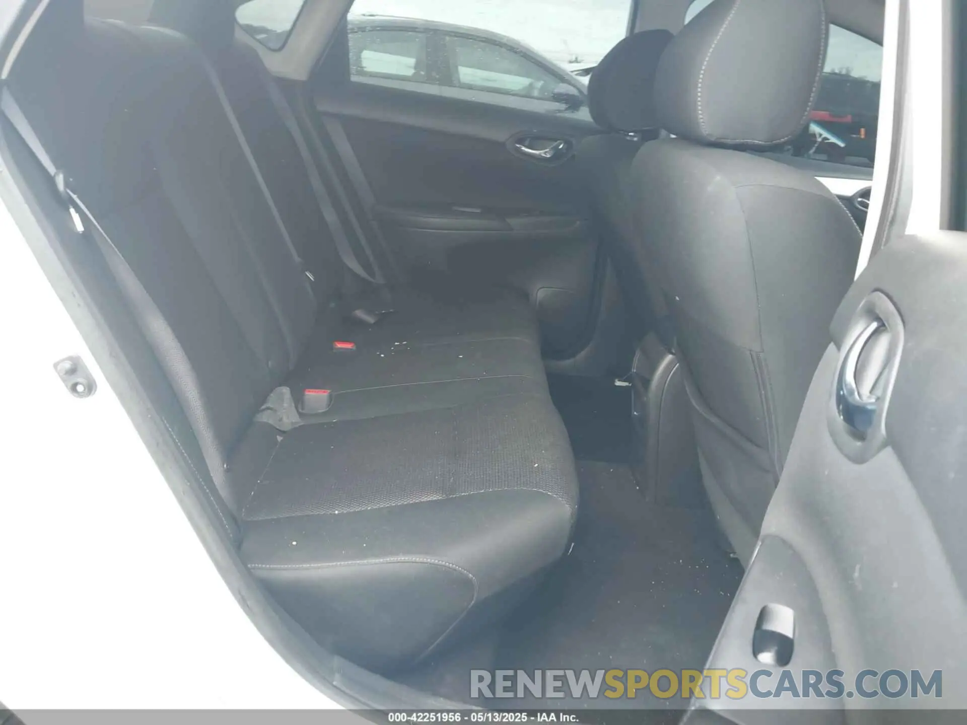 8 Photograph of a damaged car 3N1AB7AP6KY261454 NISSAN SENTRA 2019