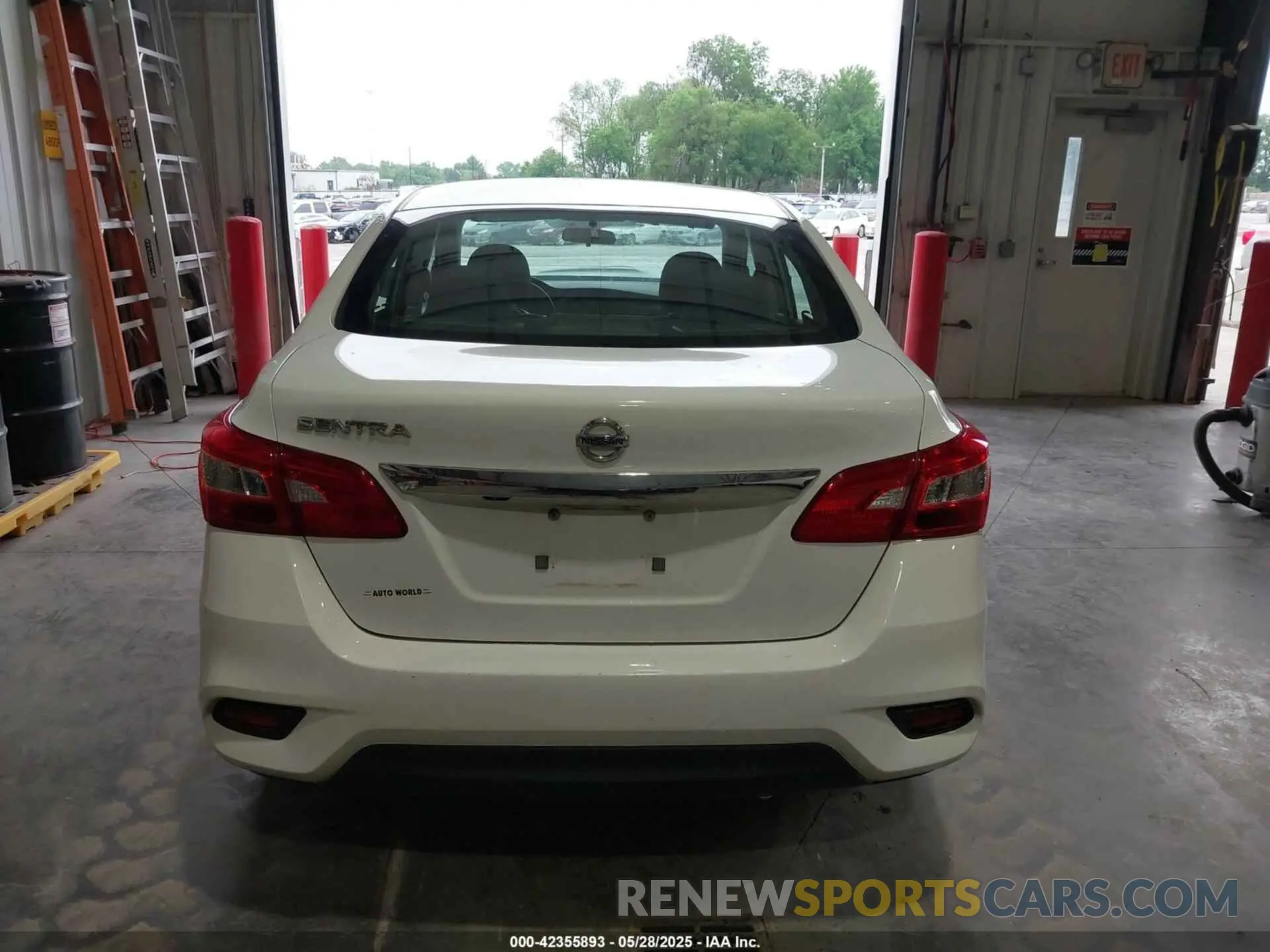 16 Photograph of a damaged car 3N1AB7AP6KY263284 NISSAN SENTRA 2019