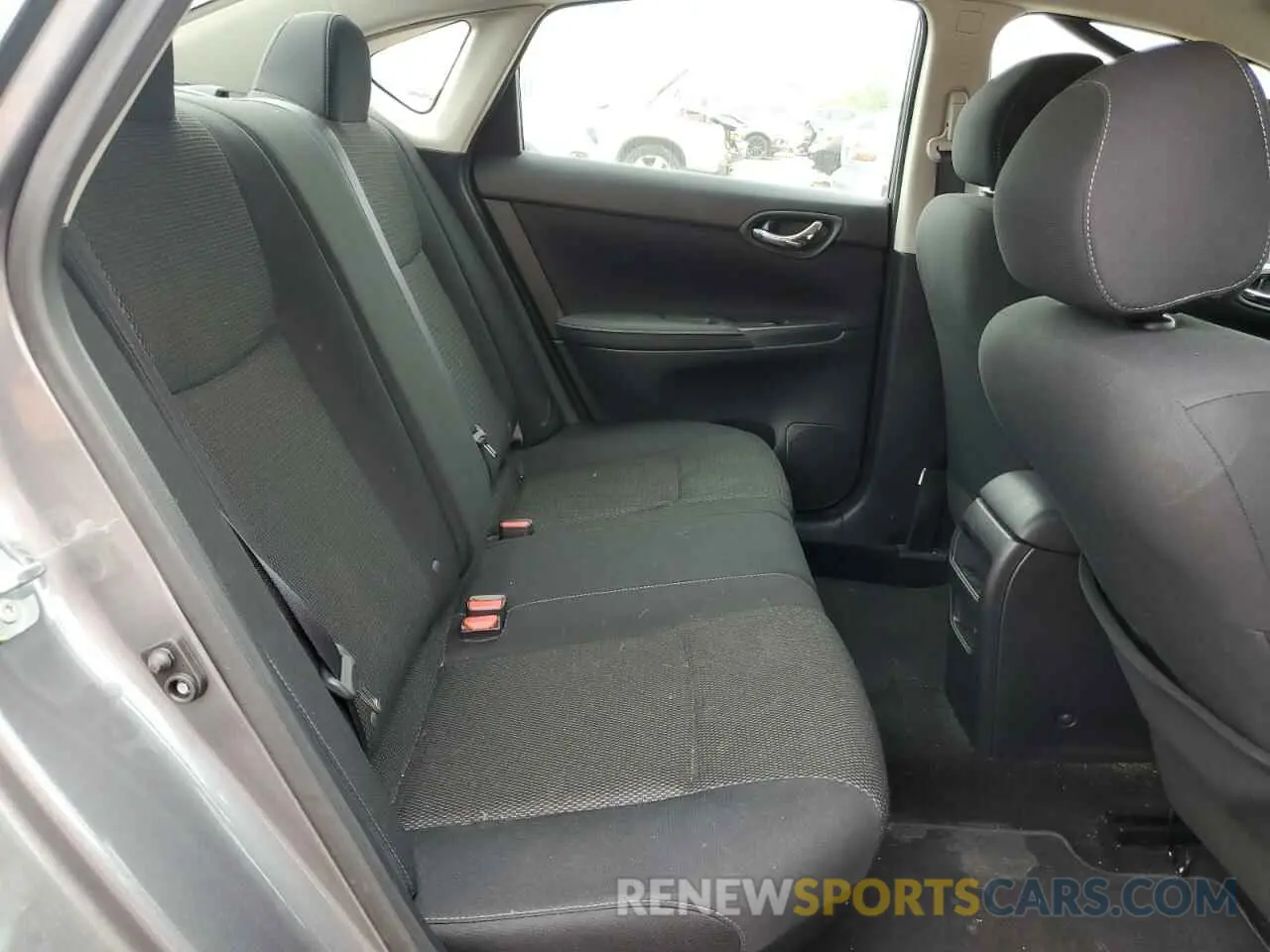 10 Photograph of a damaged car 3N1AB7AP6KY276925 NISSAN SENTRA 2019