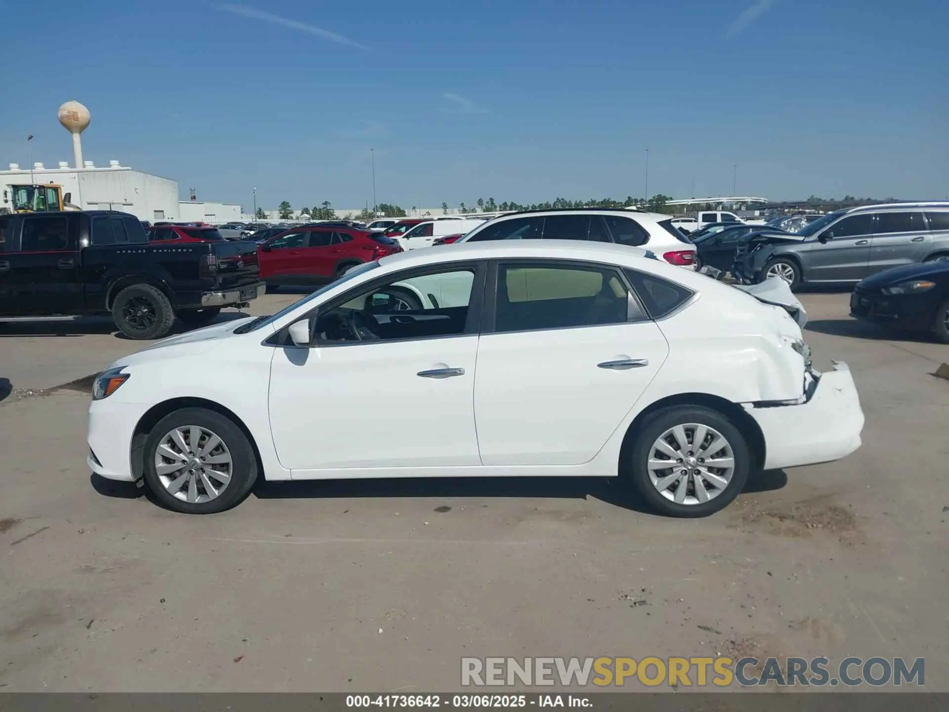 14 Photograph of a damaged car 3N1AB7AP6KY280263 NISSAN SENTRA 2019