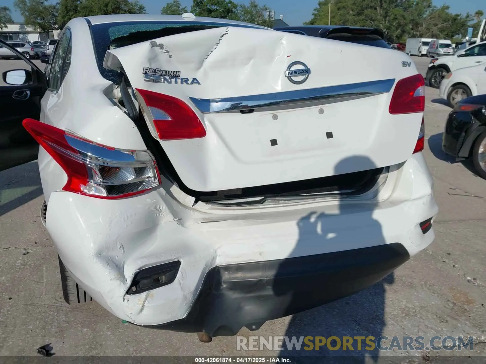 6 Photograph of a damaged car 3N1AB7AP6KY288590 NISSAN SENTRA 2019