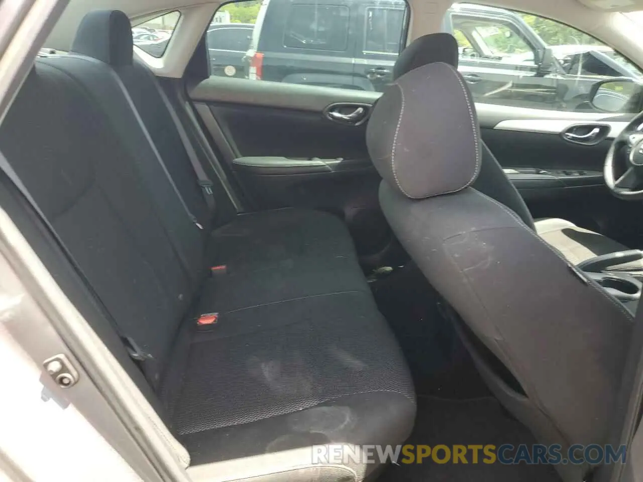 10 Photograph of a damaged car 3N1AB7AP6KY292526 NISSAN SENTRA 2019