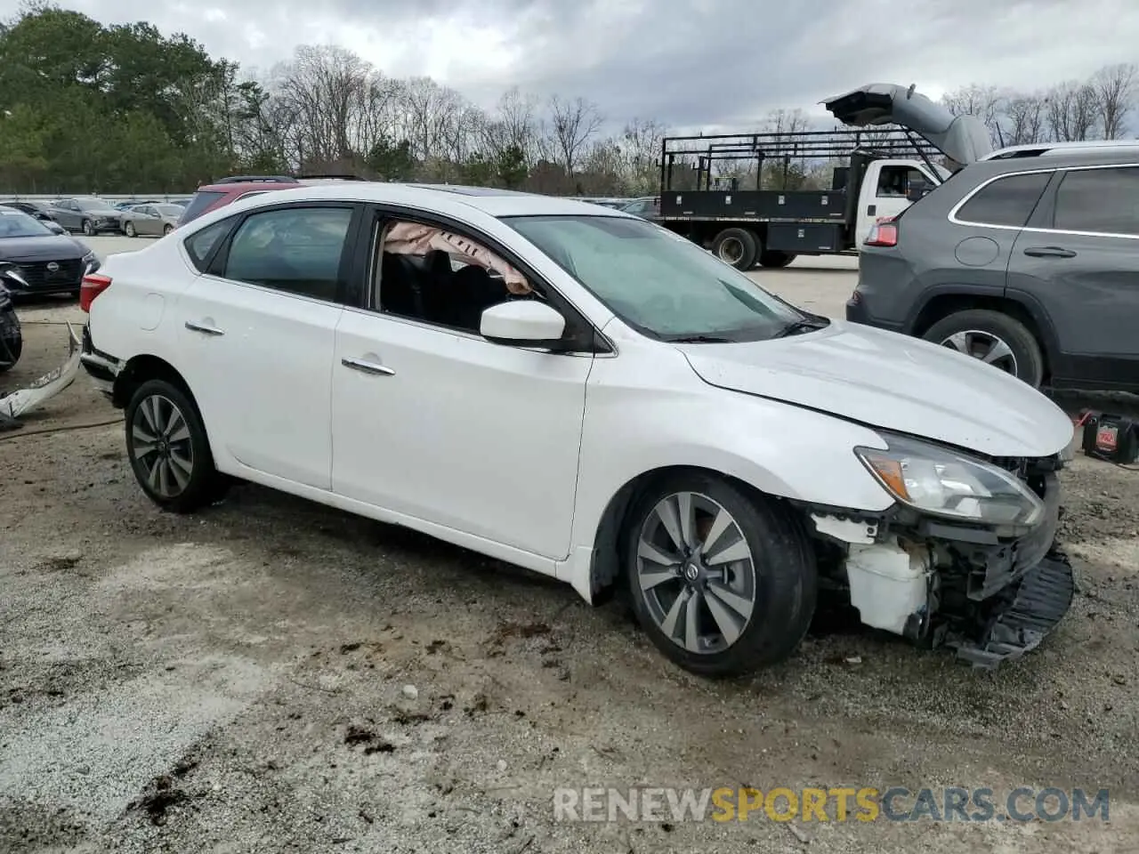 4 Photograph of a damaged car 3N1AB7AP6KY303282 NISSAN SENTRA 2019