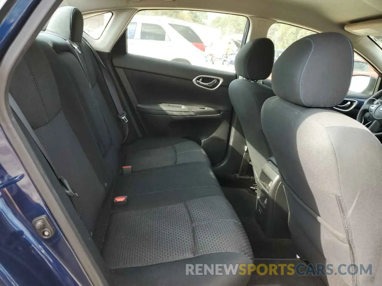 10 Photograph of a damaged car 3N1AB7AP6KY312788 NISSAN SENTRA 2019