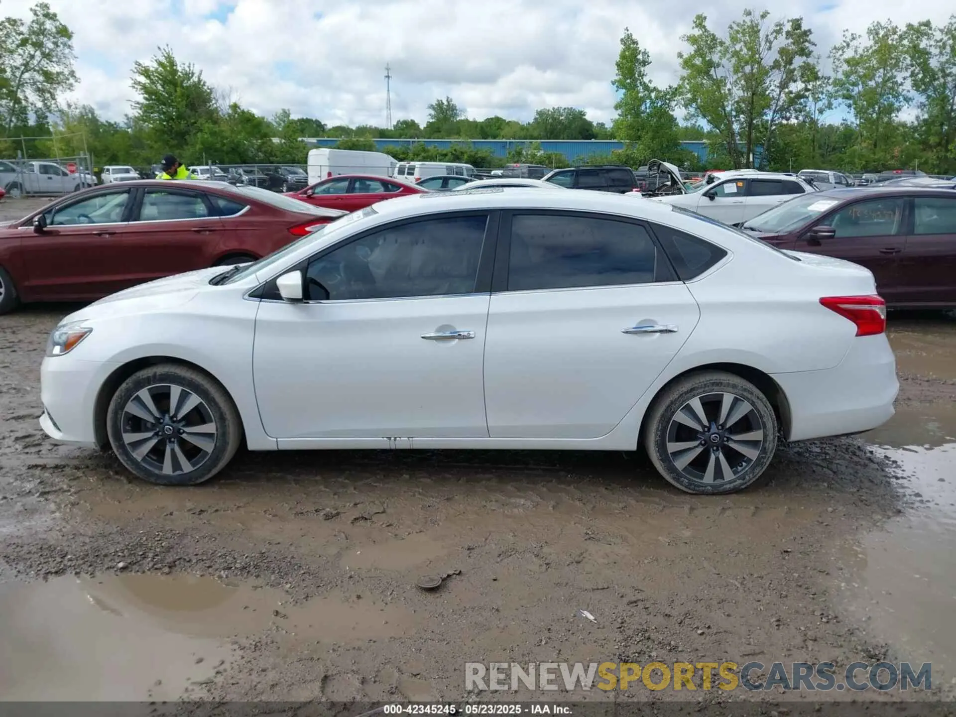 14 Photograph of a damaged car 3N1AB7AP6KY329459 NISSAN SENTRA 2019