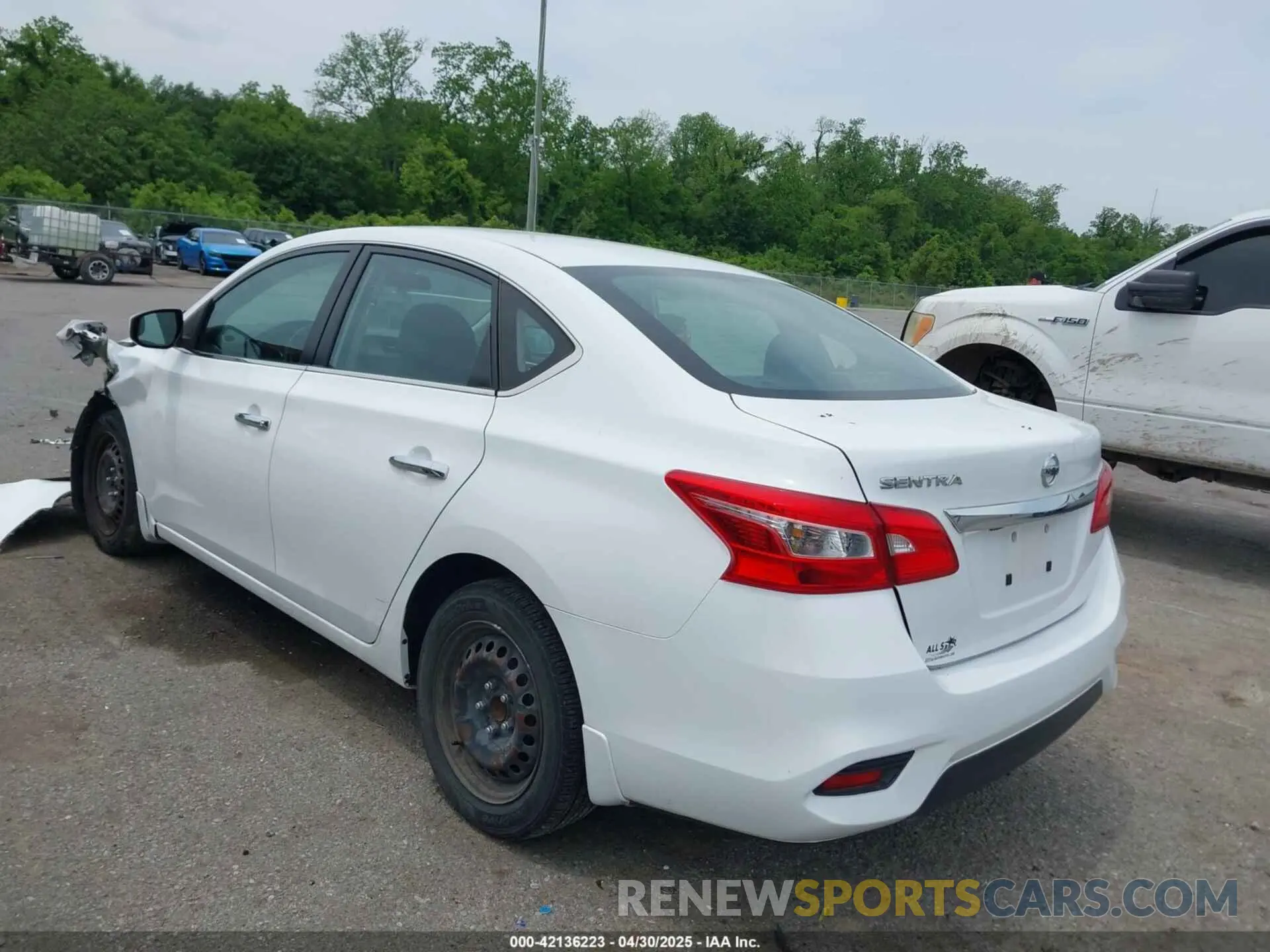 3 Photograph of a damaged car 3N1AB7AP6KY335665 NISSAN SENTRA 2019