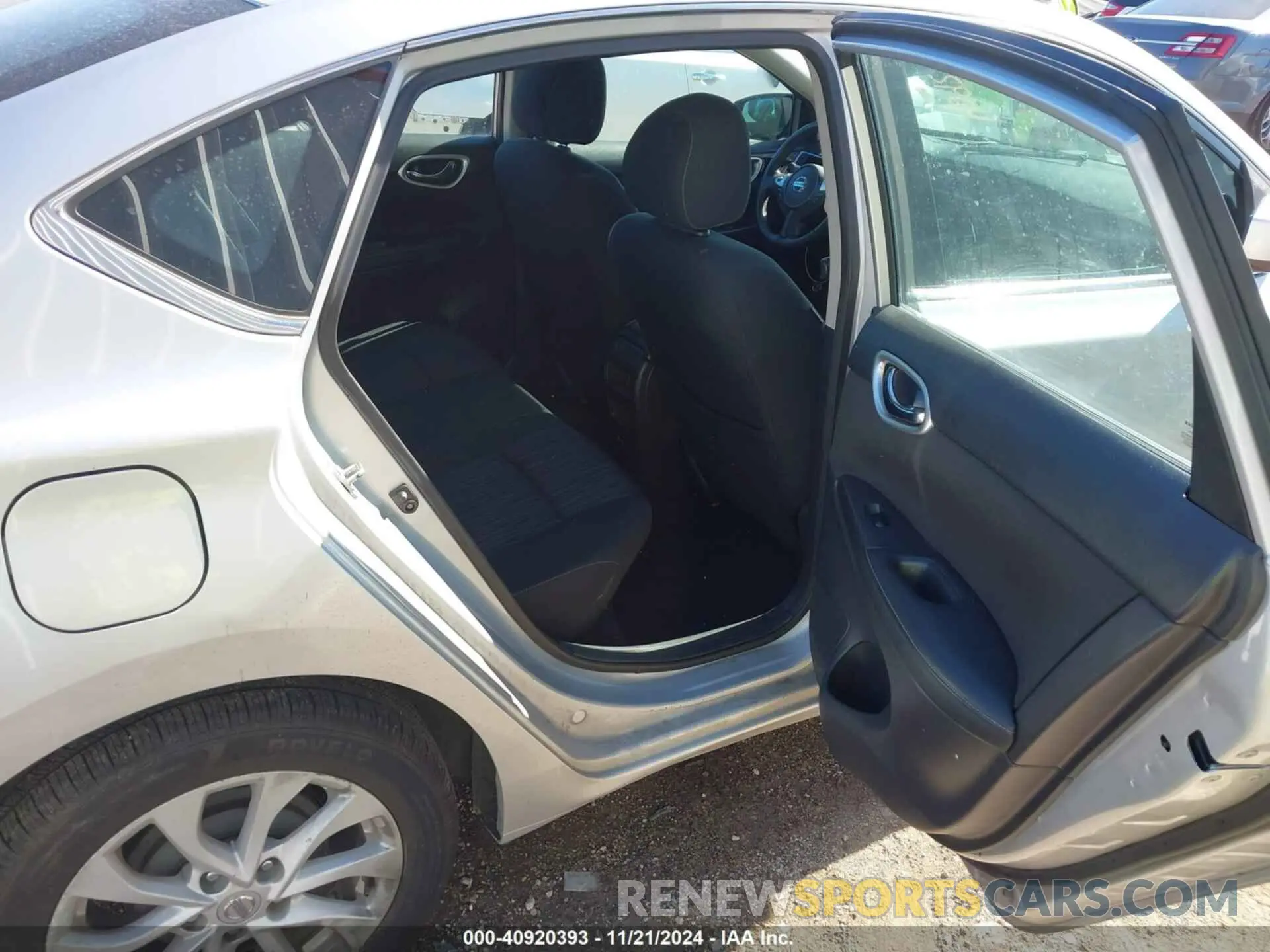 8 Photograph of a damaged car 3N1AB7AP6KY340977 NISSAN SENTRA 2019