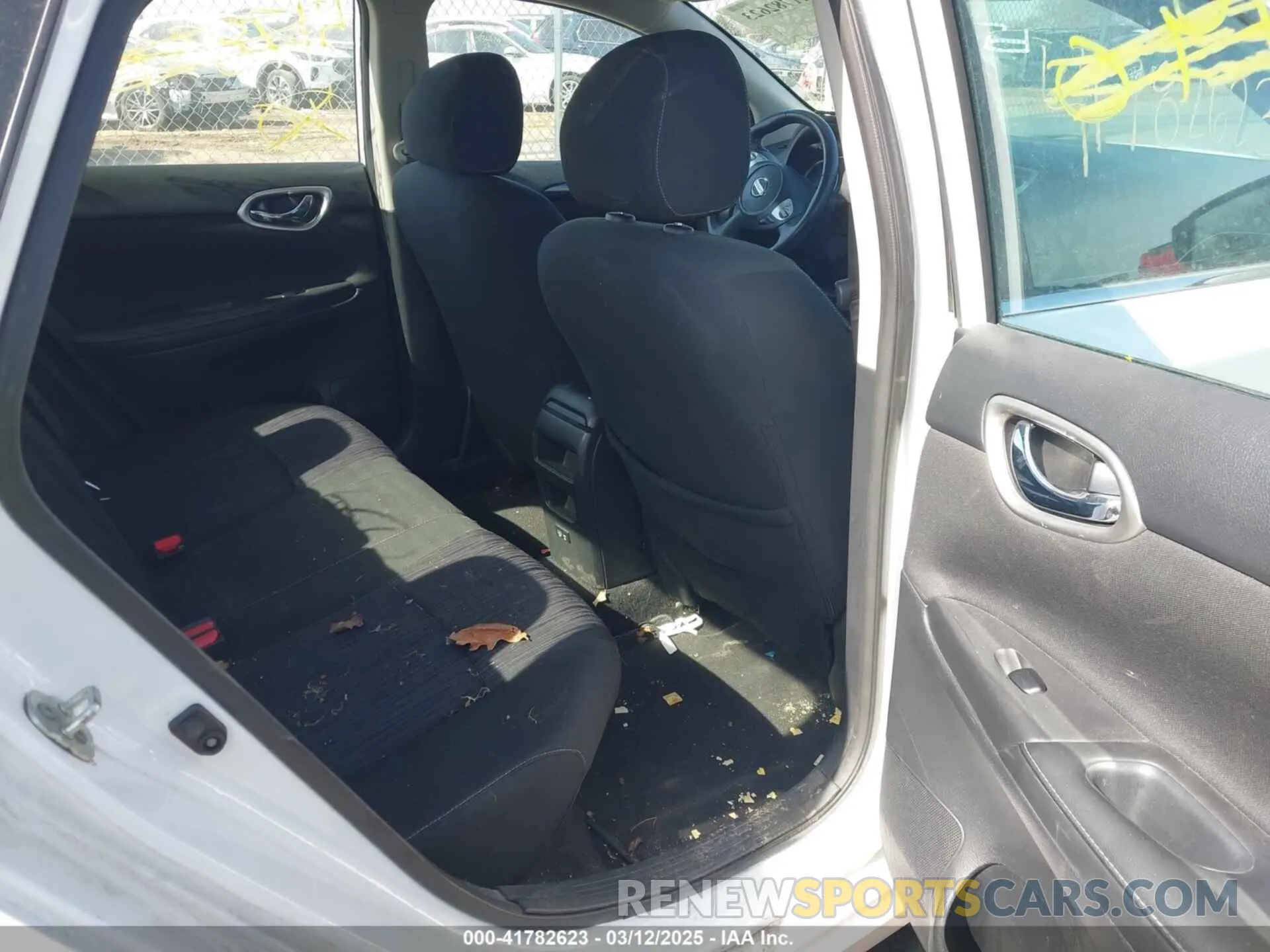 8 Photograph of a damaged car 3N1AB7AP6KY350750 NISSAN SENTRA 2019