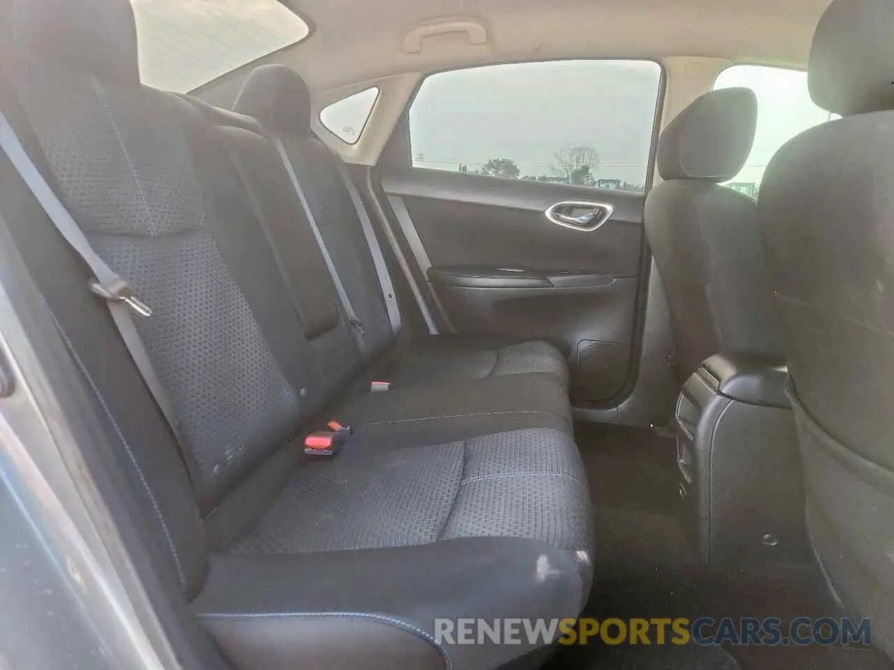 10 Photograph of a damaged car 3N1AB7AP6KY372814 NISSAN SENTRA 2019