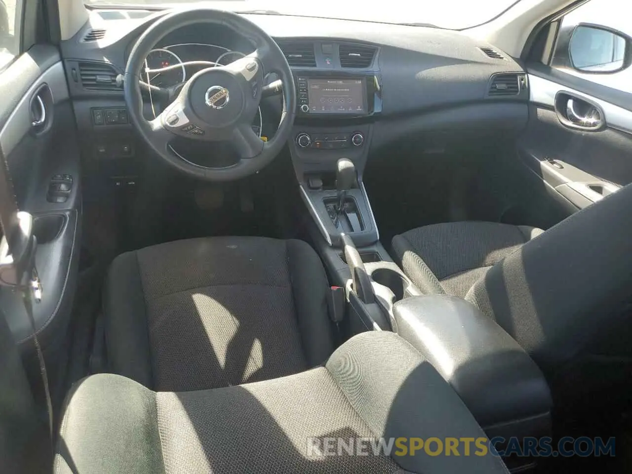 8 Photograph of a damaged car 3N1AB7AP6KY376667 NISSAN SENTRA 2019