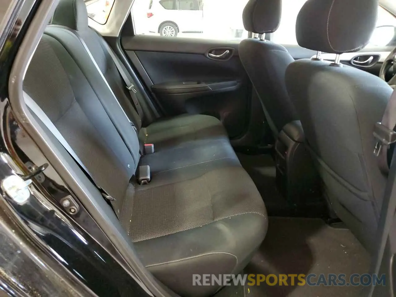 10 Photograph of a damaged car 3N1AB7AP6KY380069 NISSAN SENTRA 2019