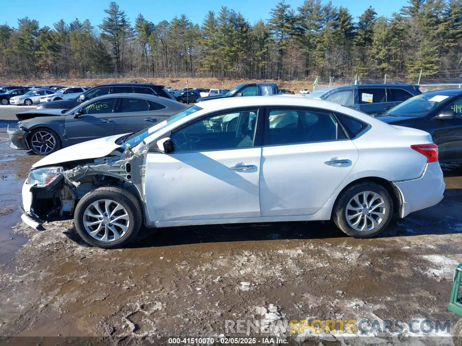 15 Photograph of a damaged car 3N1AB7AP6KY381948 NISSAN SENTRA 2019