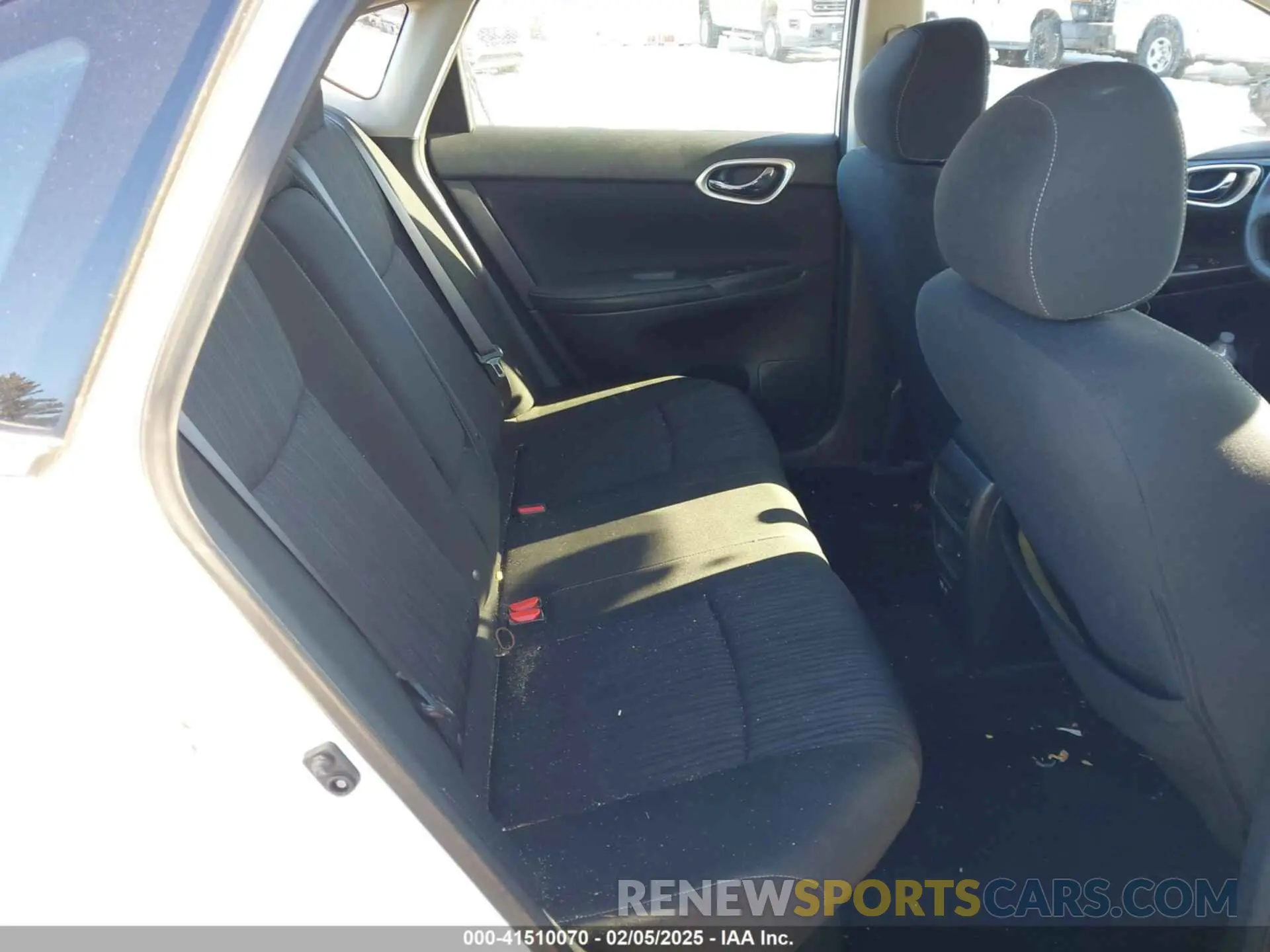 8 Photograph of a damaged car 3N1AB7AP6KY381948 NISSAN SENTRA 2019