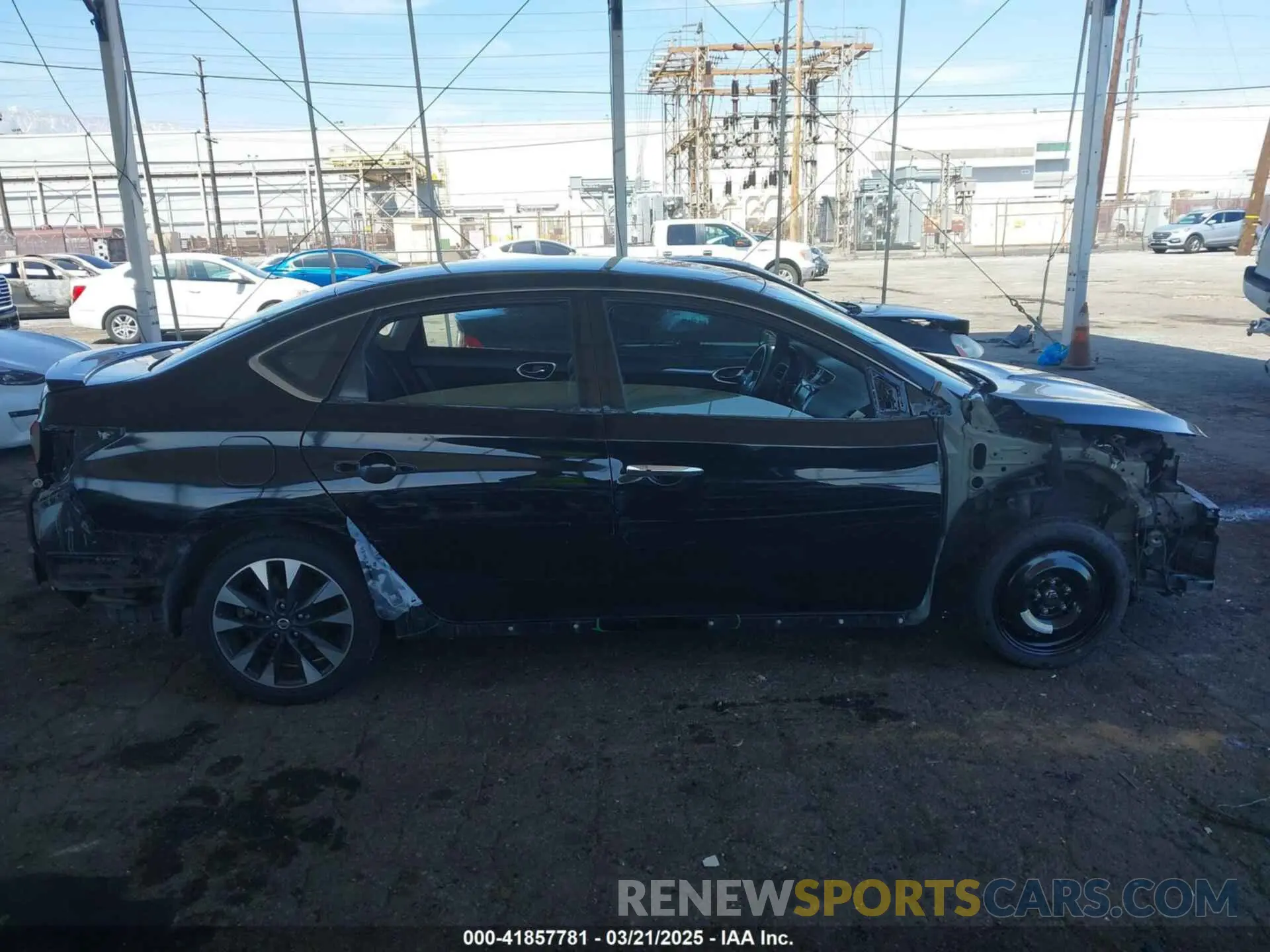 14 Photograph of a damaged car 3N1AB7AP6KY382078 NISSAN SENTRA 2019
