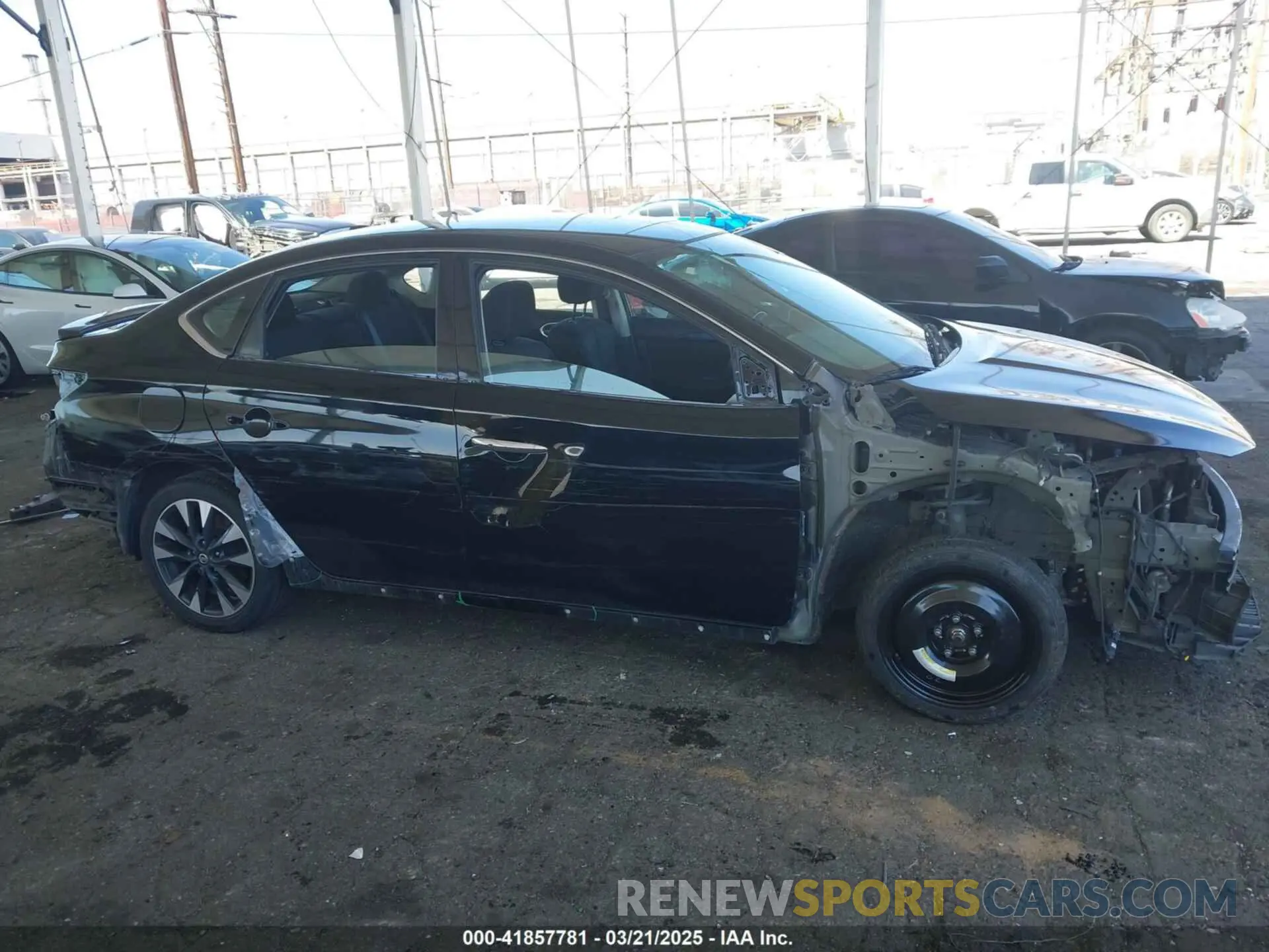 6 Photograph of a damaged car 3N1AB7AP6KY382078 NISSAN SENTRA 2019