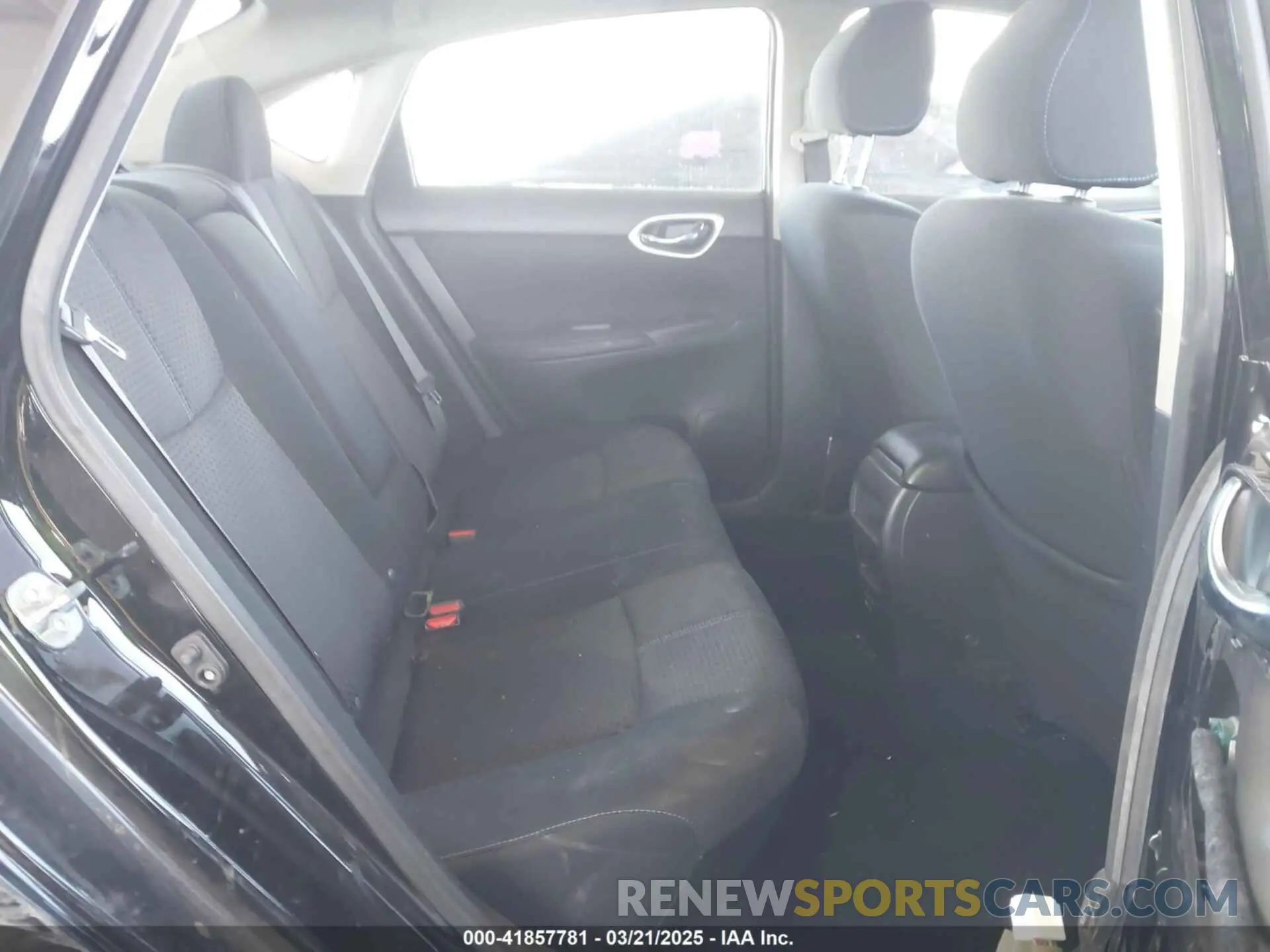 8 Photograph of a damaged car 3N1AB7AP6KY382078 NISSAN SENTRA 2019