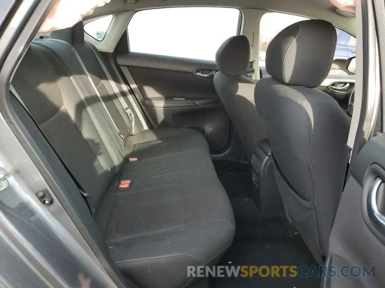 10 Photograph of a damaged car 3N1AB7AP6KY396756 NISSAN SENTRA 2019