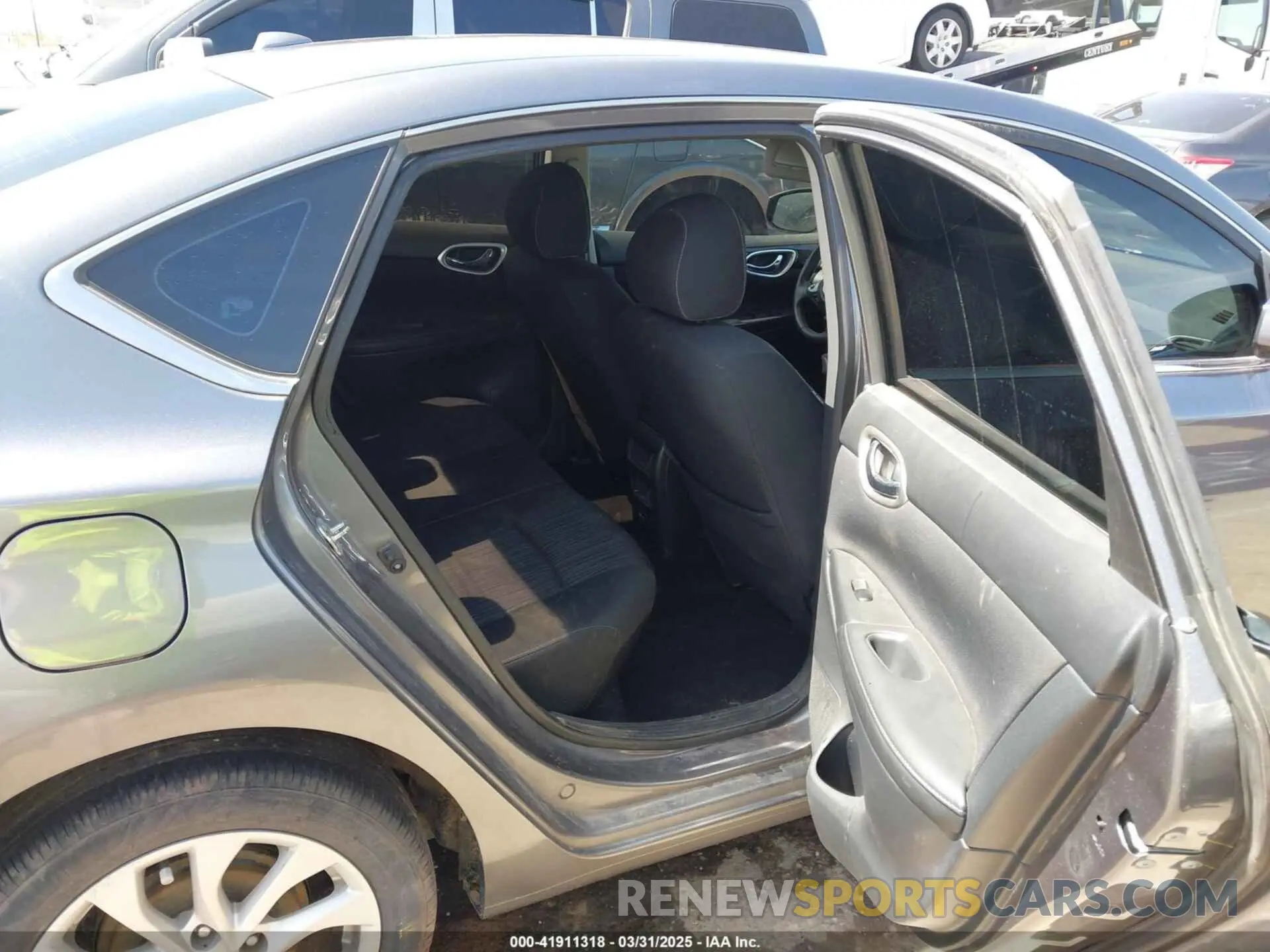 8 Photograph of a damaged car 3N1AB7AP6KY418030 NISSAN SENTRA 2019