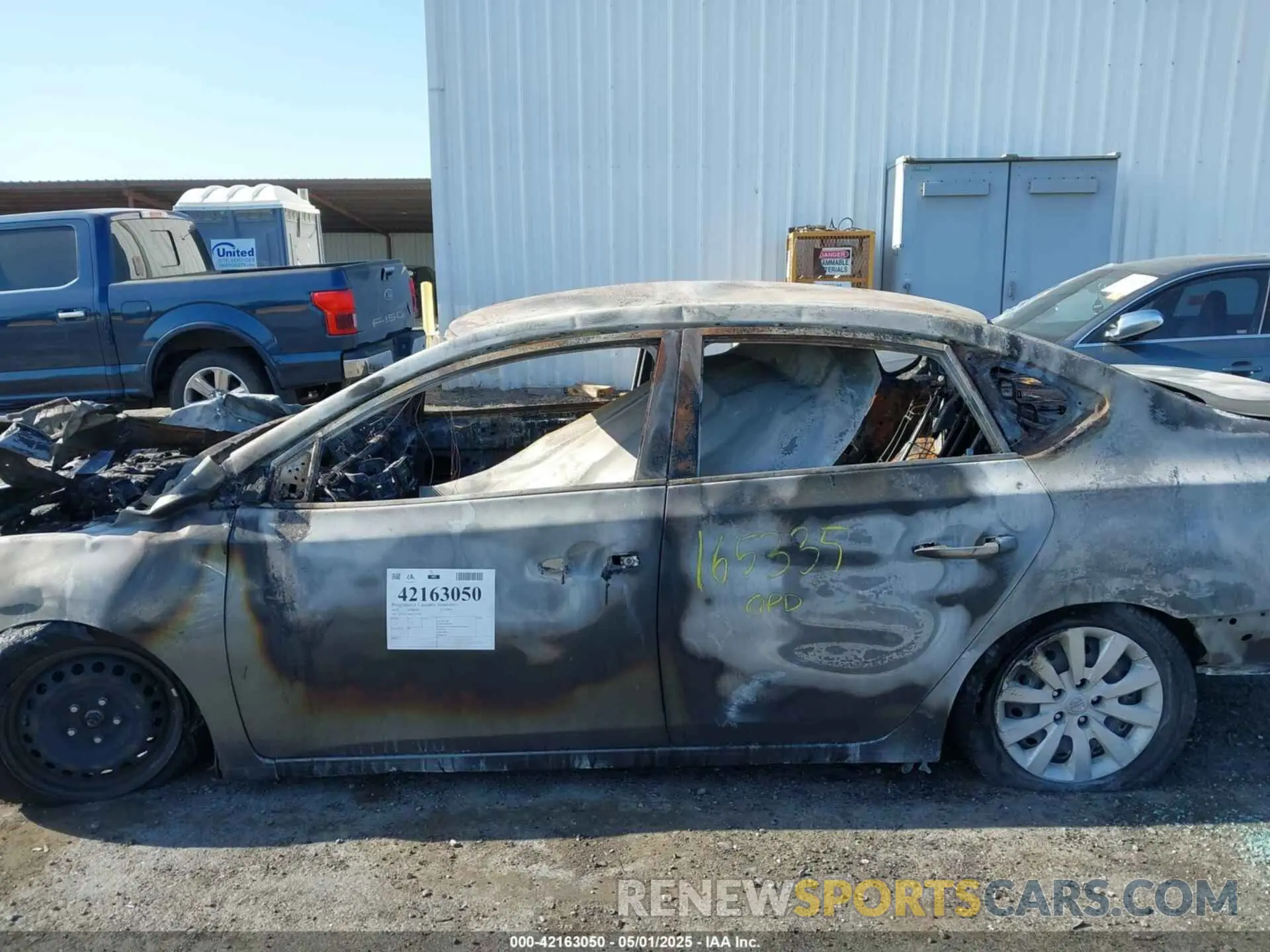 13 Photograph of a damaged car 3N1AB7AP6KY427584 NISSAN SENTRA 2019