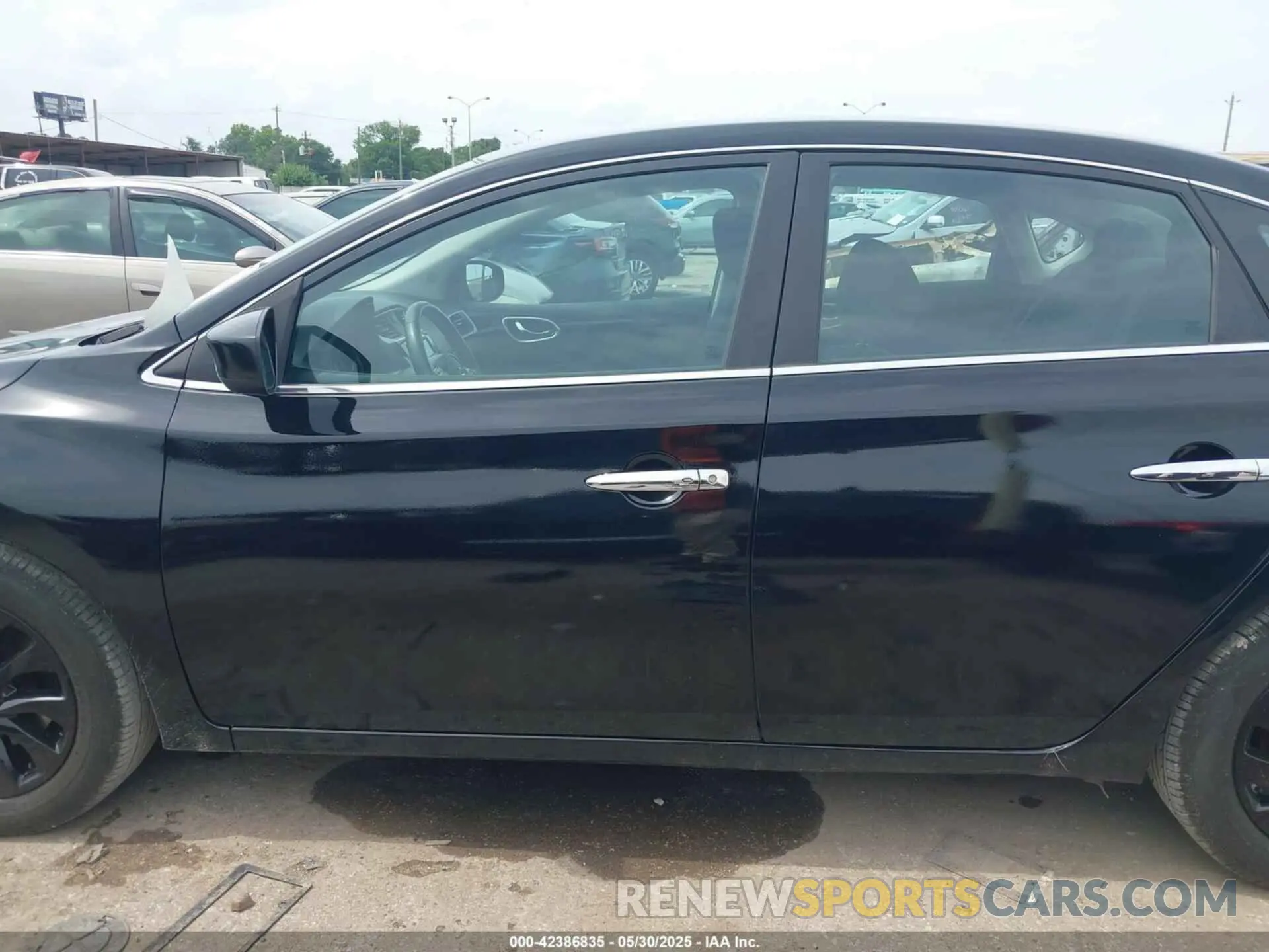 15 Photograph of a damaged car 3N1AB7AP6KY430288 NISSAN SENTRA 2019