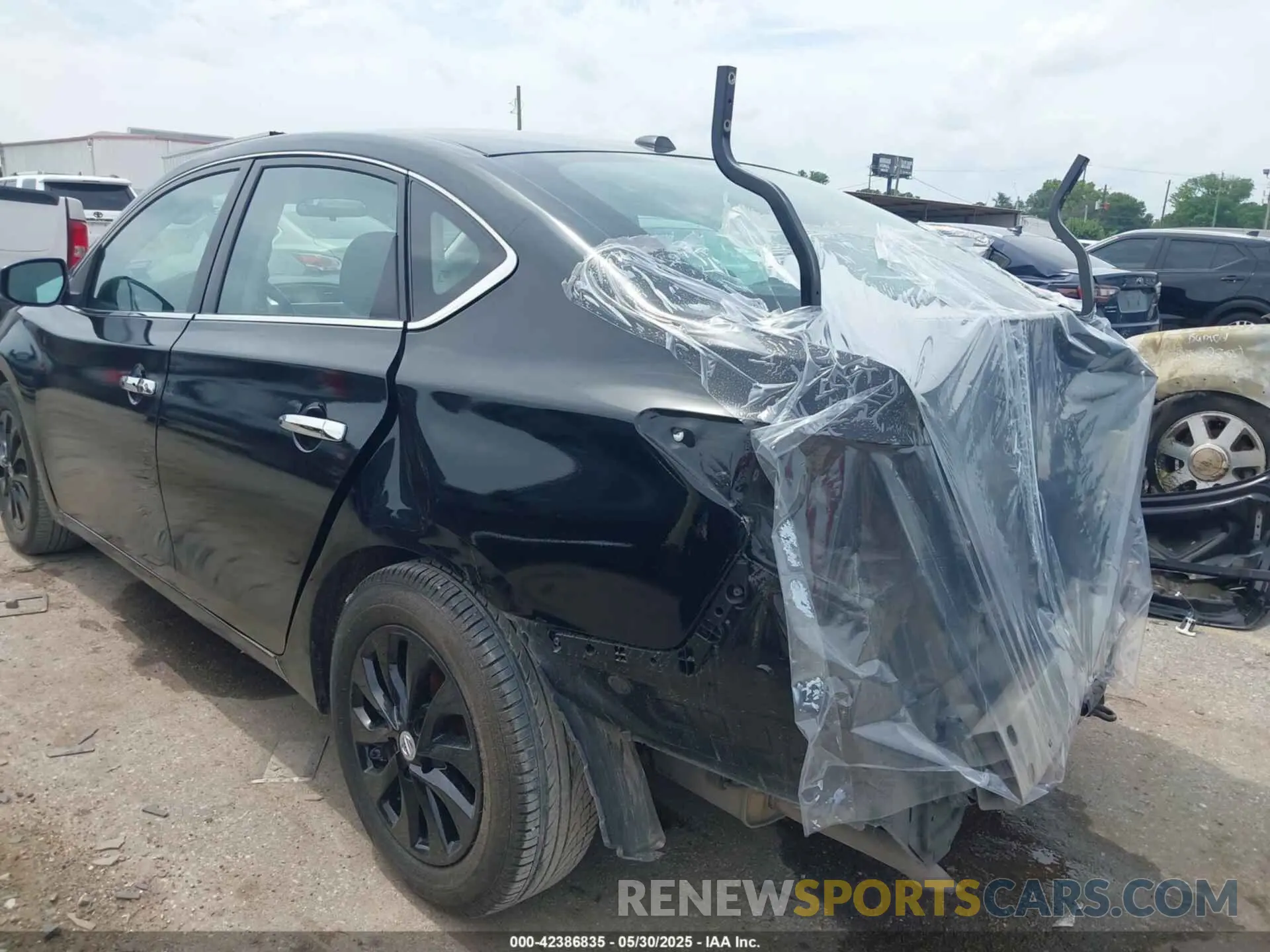 3 Photograph of a damaged car 3N1AB7AP6KY430288 NISSAN SENTRA 2019