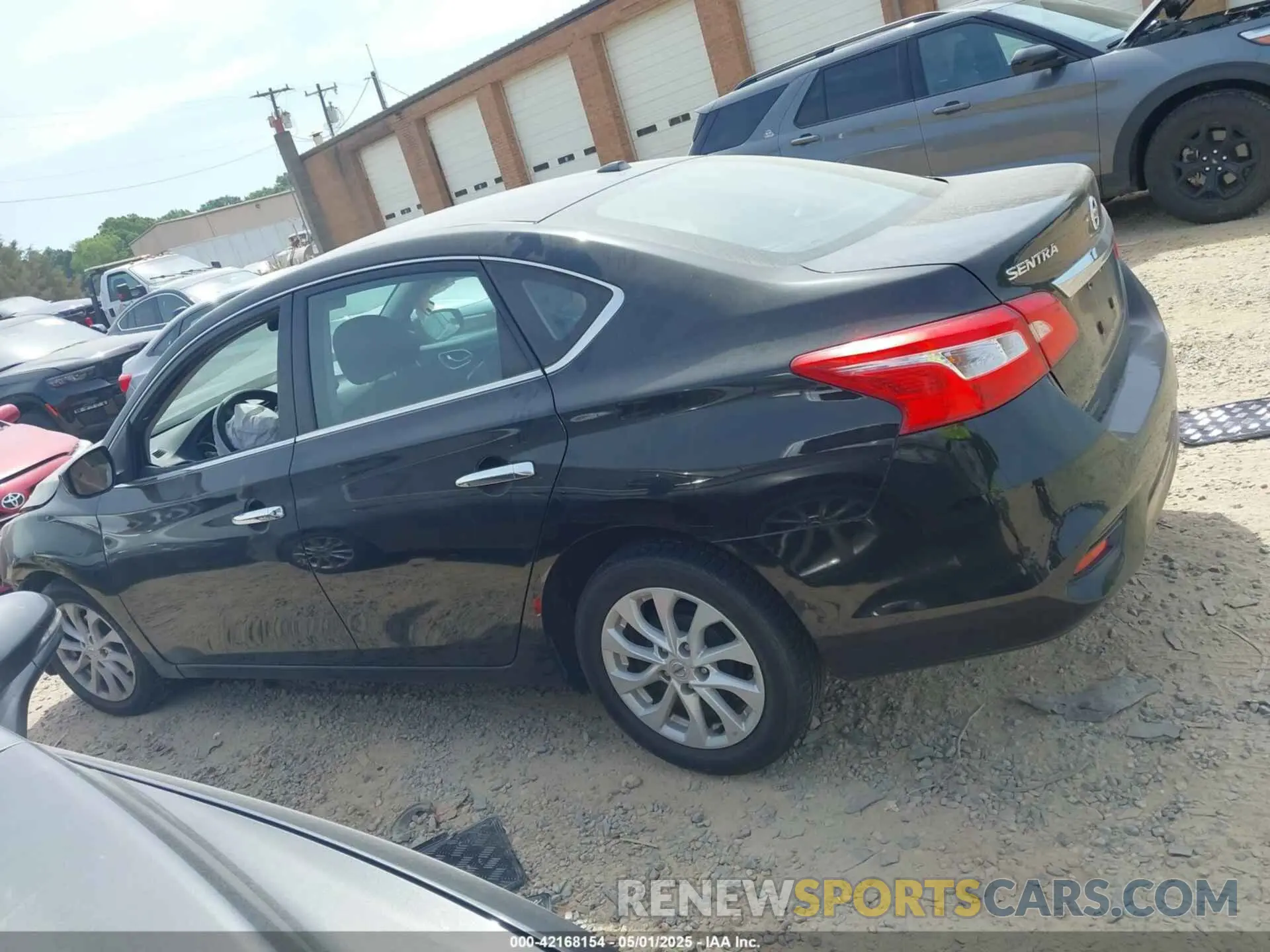 13 Photograph of a damaged car 3N1AB7AP6KY431618 NISSAN SENTRA 2019