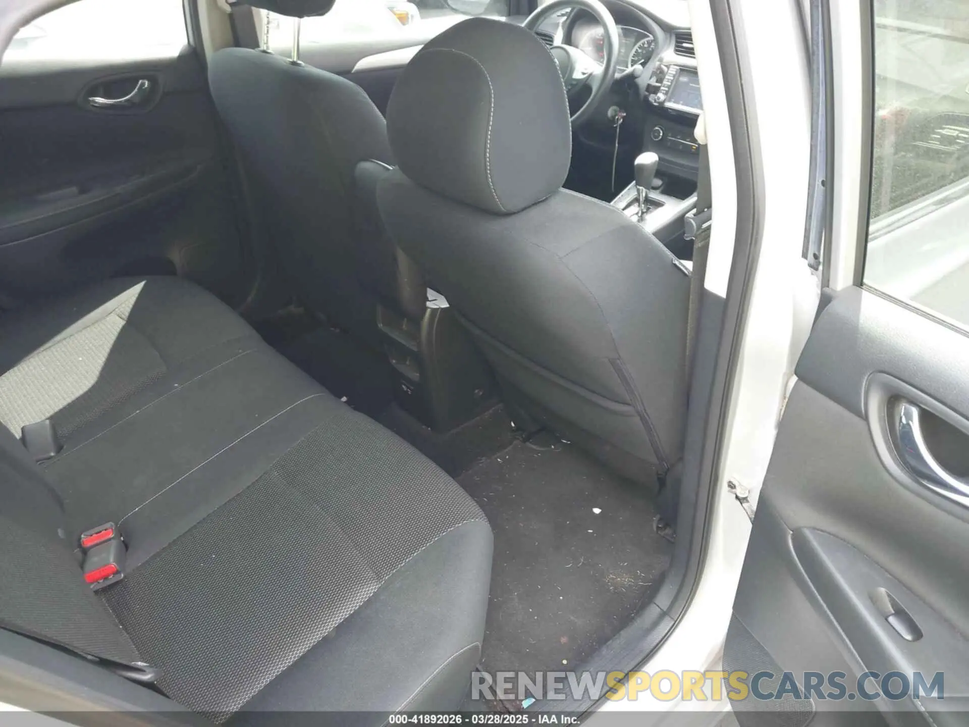 8 Photograph of a damaged car 3N1AB7AP6KY432493 NISSAN SENTRA 2019