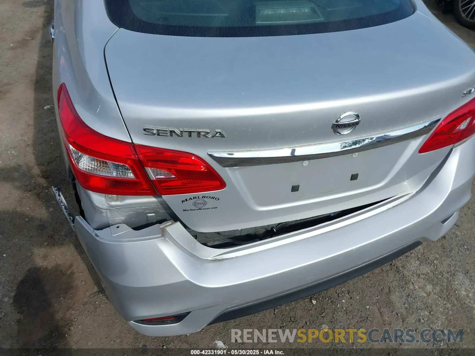 18 Photograph of a damaged car 3N1AB7AP6KY442134 NISSAN SENTRA 2019