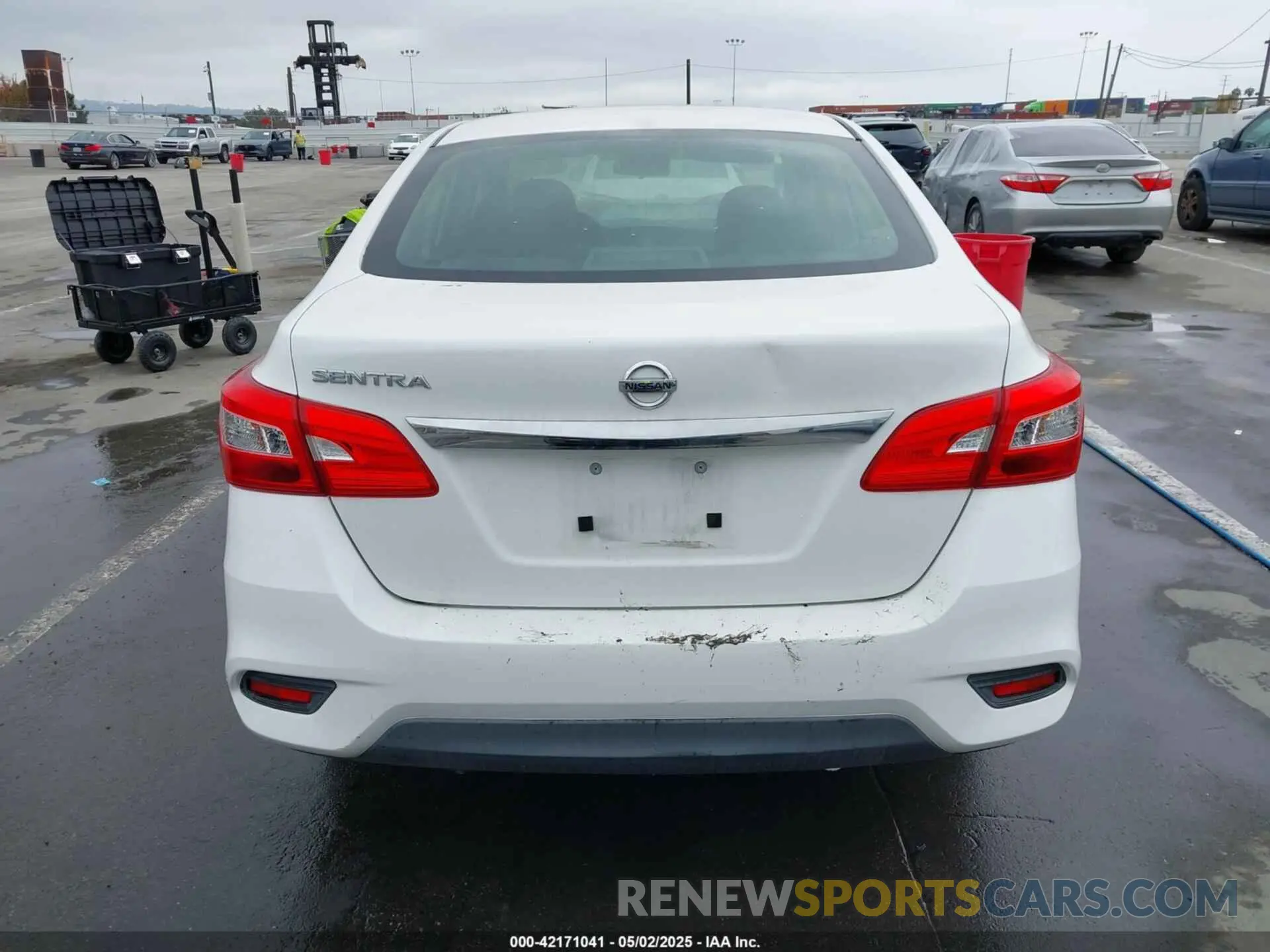 15 Photograph of a damaged car 3N1AB7AP6KY443400 NISSAN SENTRA 2019