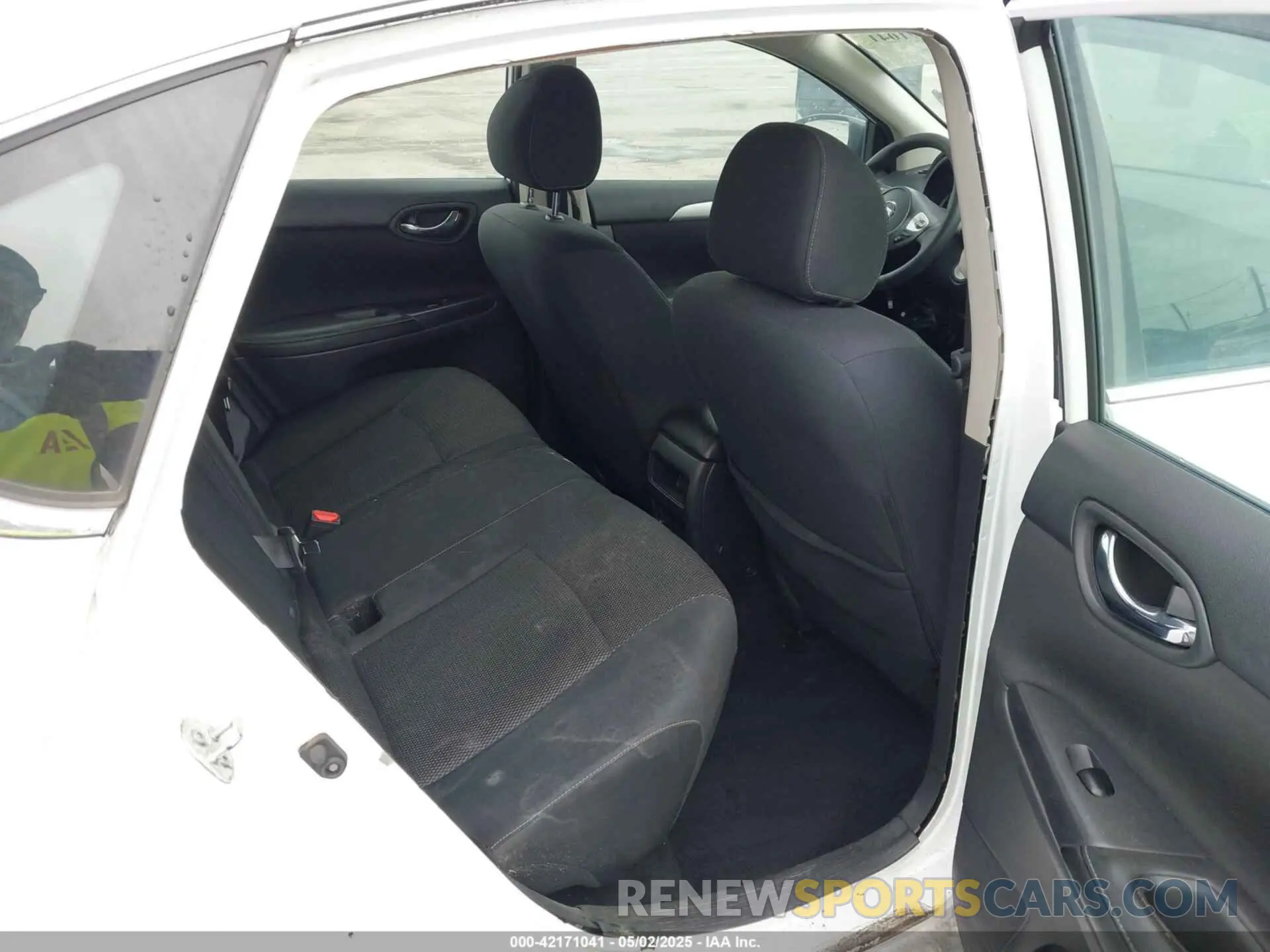 8 Photograph of a damaged car 3N1AB7AP6KY443400 NISSAN SENTRA 2019
