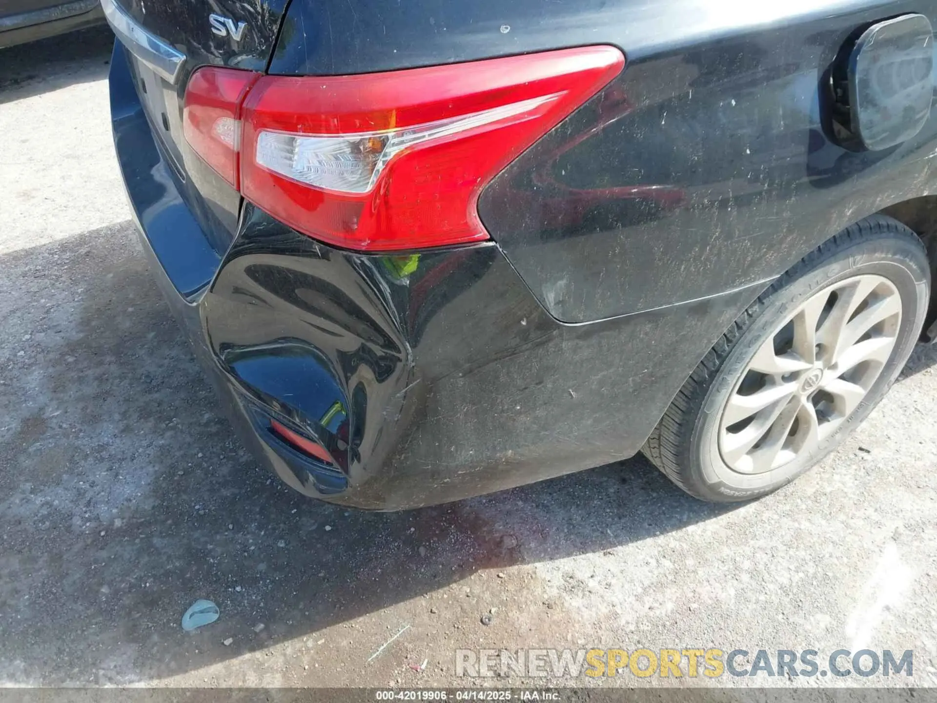 14 Photograph of a damaged car 3N1AB7AP6KY448838 NISSAN SENTRA 2019